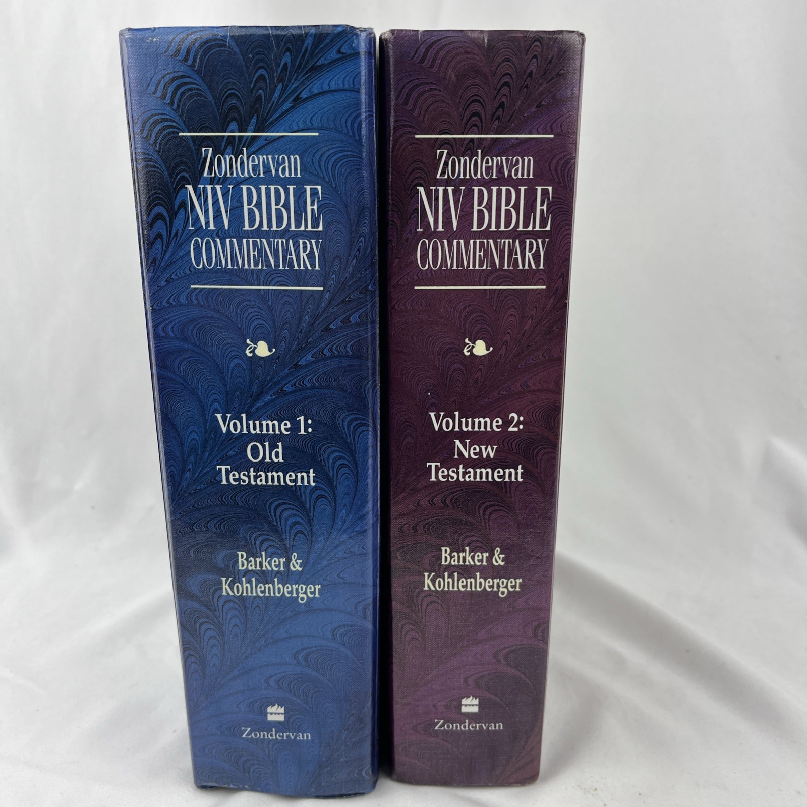Zondervan NIV Bible Commentary Volume 1 And 2 Old And New Testament HC Barker
