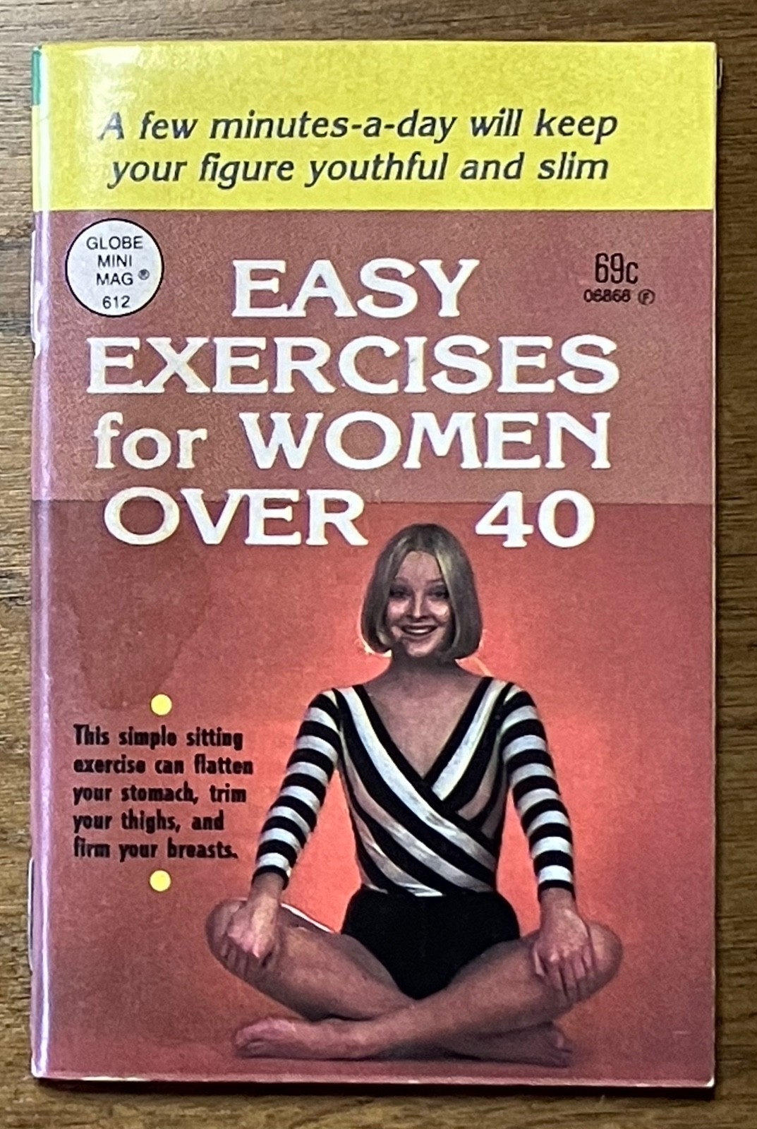 Easy Exercises For Women Over 40 Globe Mini Mag 1984 Mini Pocket Size Book