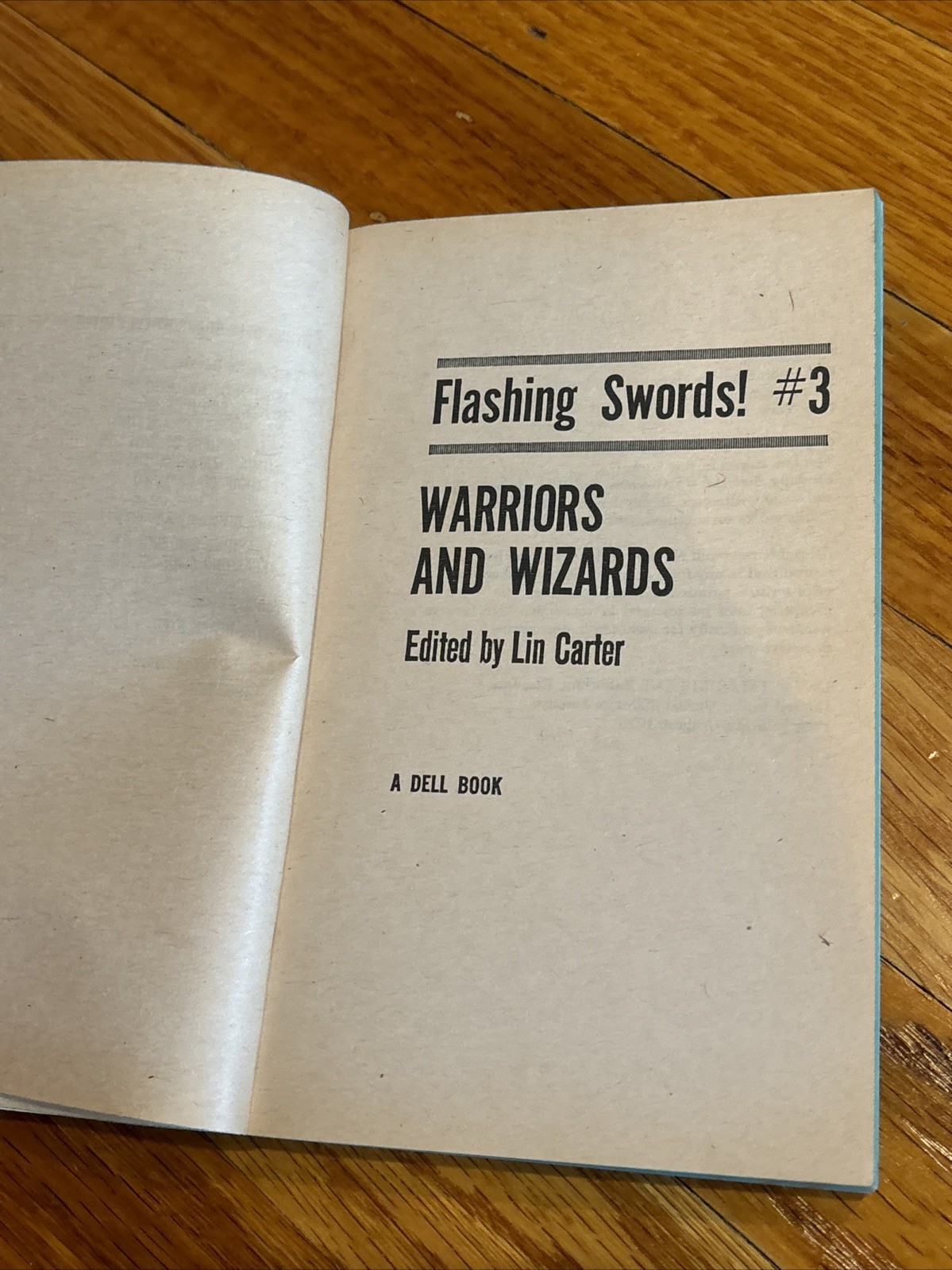 WARRIORS AND WIZARDS FLASHING SWORDS # 3 BOOK DELL 1976 FIRST PRINTING