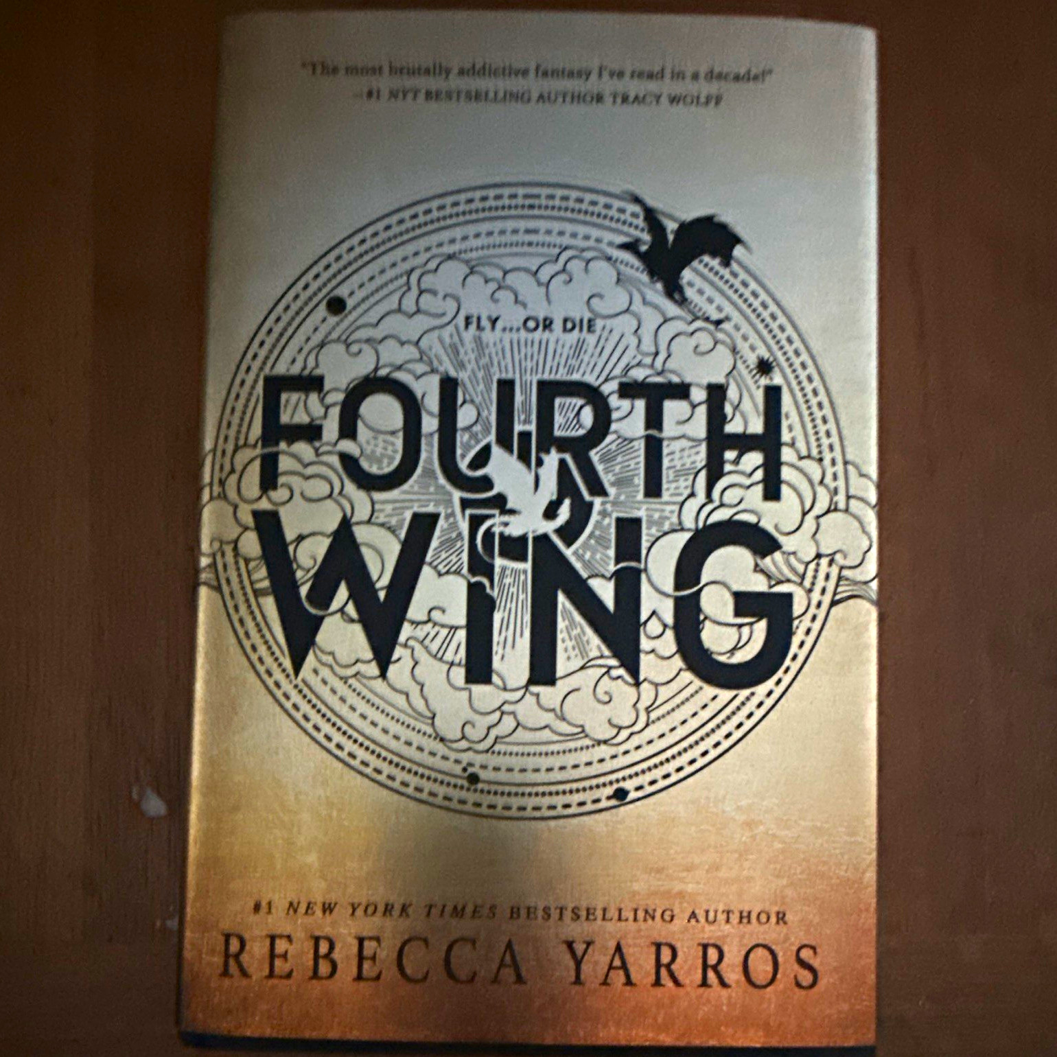 Fourth Wing – Rebecca Yarros Hardcover Novel (The Empyrean) 2023 Dust Jacket