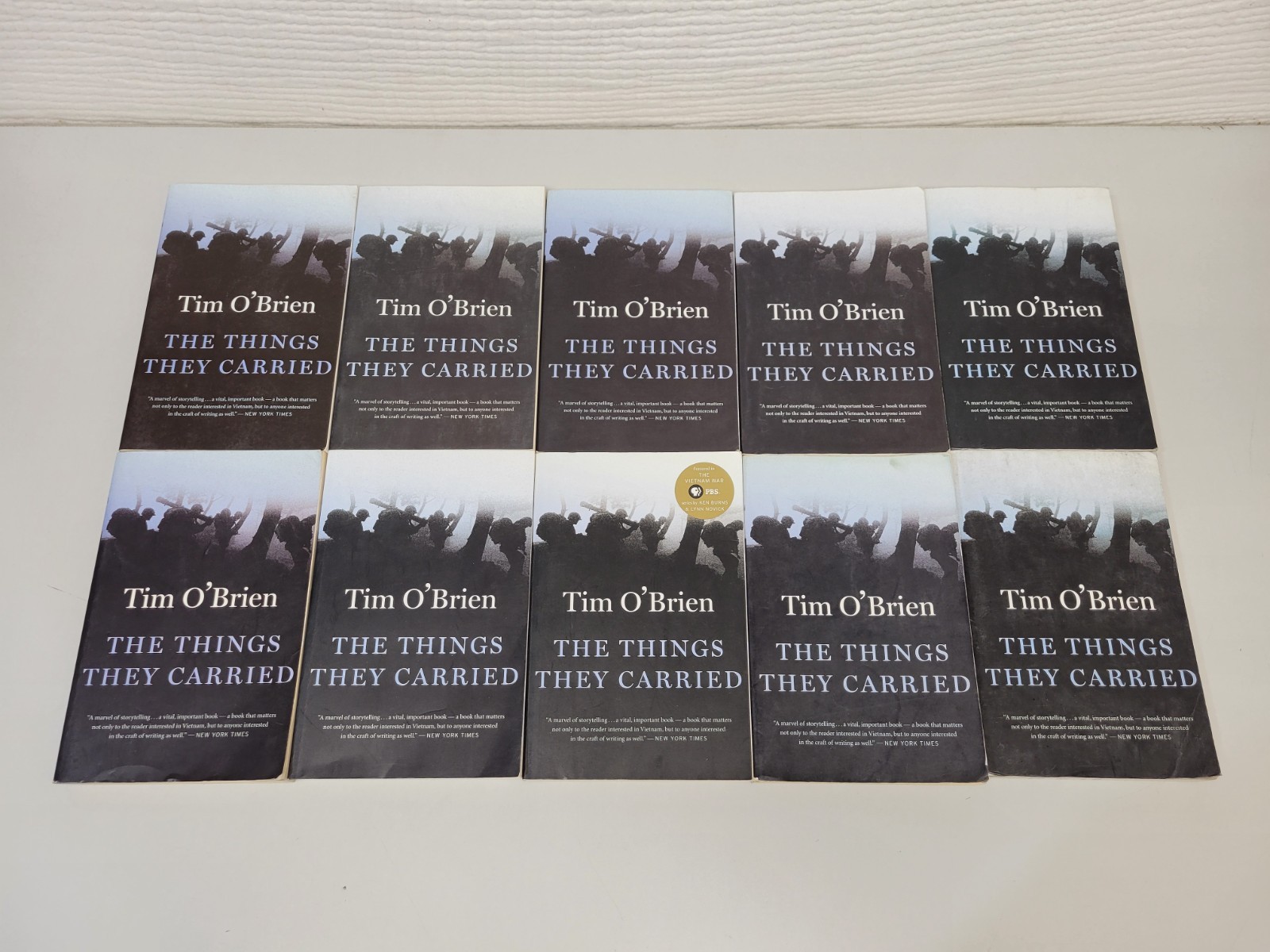 Guided Reading Lot of 10 The Things They Carried by Tim O’Brien Class Set PB
