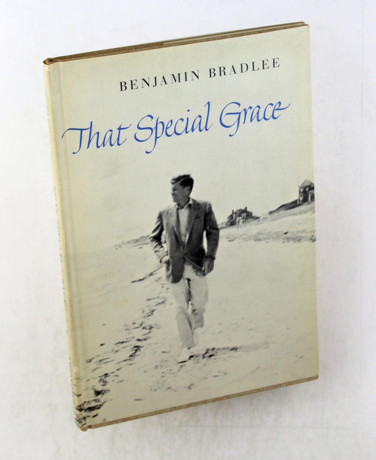 First Edition That special grace – Bradlee, Benjamin J. B. Lippincott Company ha