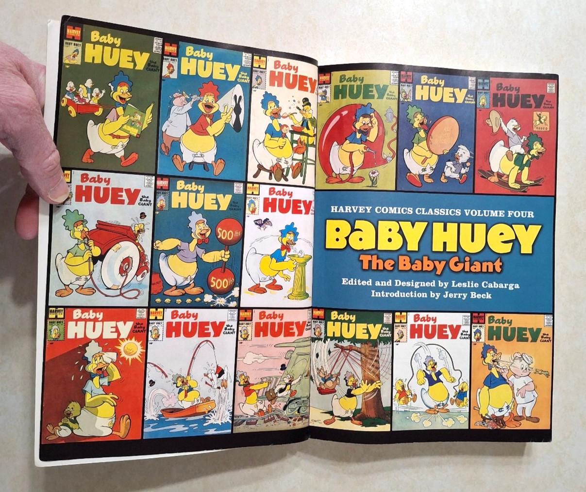 Harvey Comics Classics Volume 4: Baby Huey The Baby Giant Dark Horse Books 2008