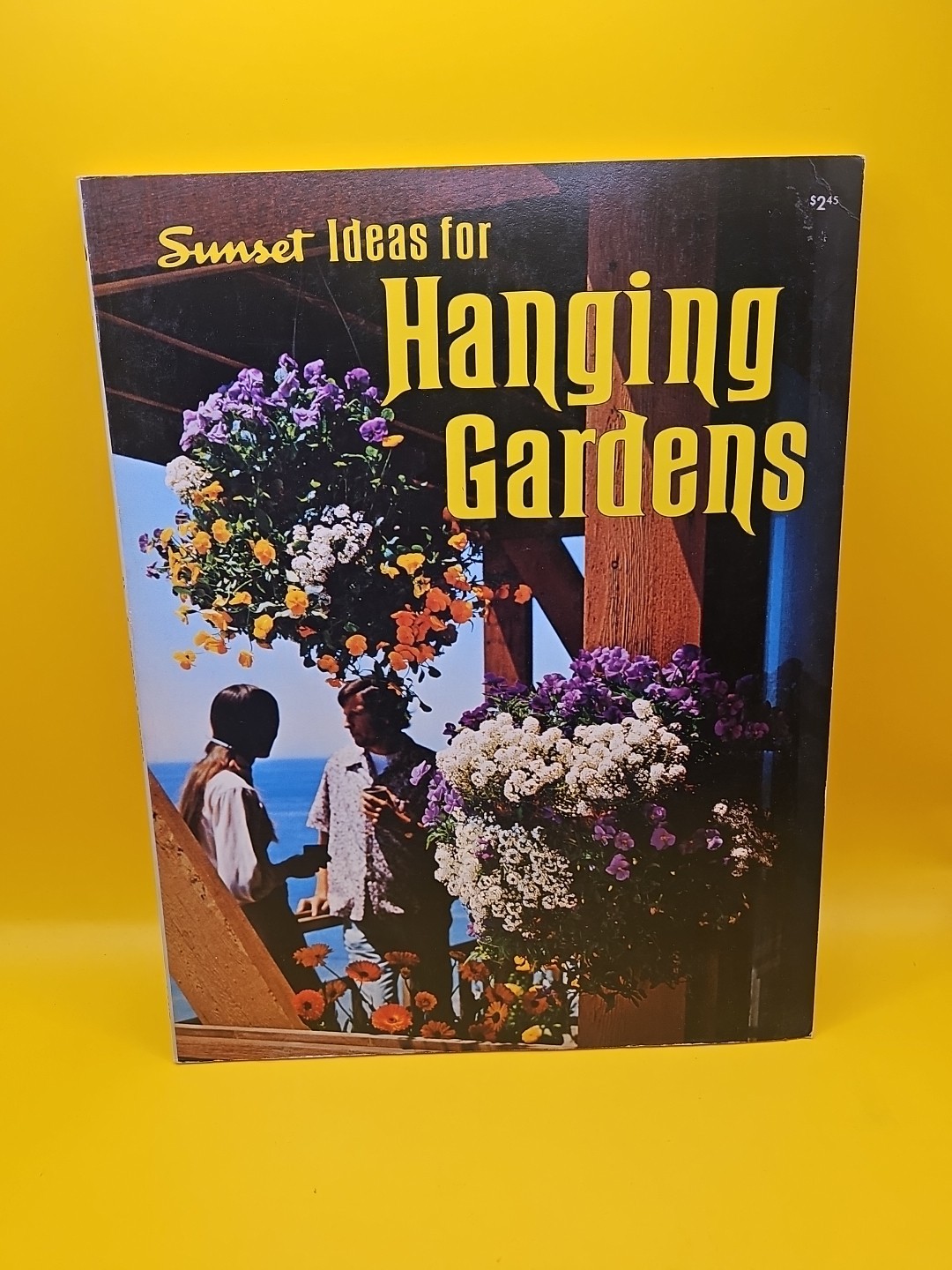 Sunset Ideas for Hanging Gardens. Lane Publishing (1975)