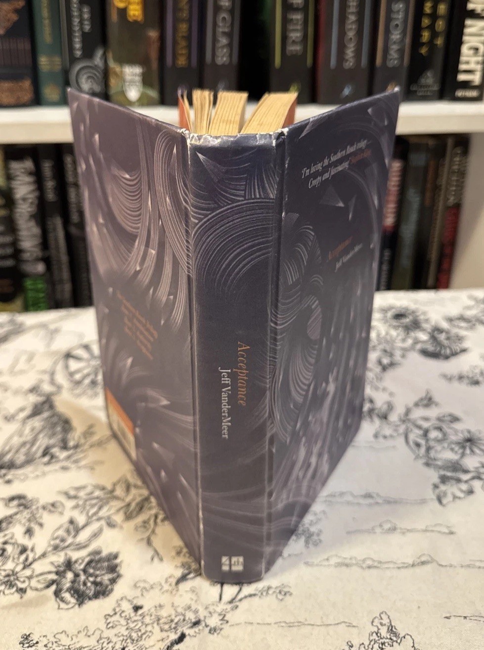 SIGNED! Acceptance – Jeff VanderMeer – First Edition/Print, Southern Reach, POOR