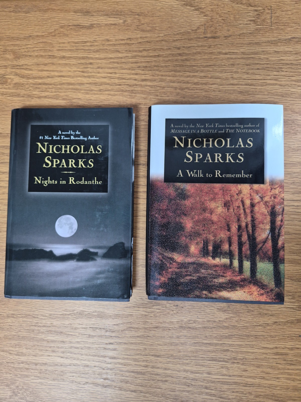 Nights in Rodanthe & A Walk to remember – Lot of 2 hardcovers by Nicholas Sparks