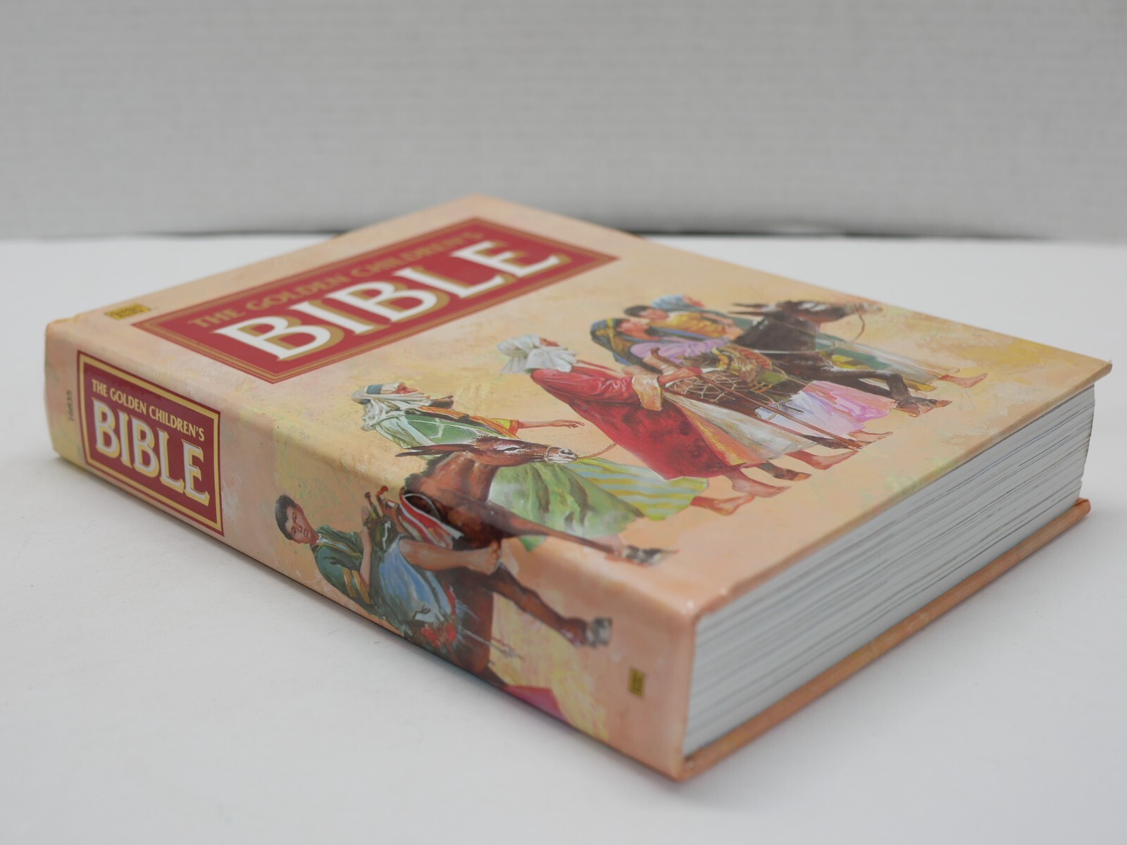 The Golden Children’s Bible Golden Books Hardcover Color Illustrations, 1993
