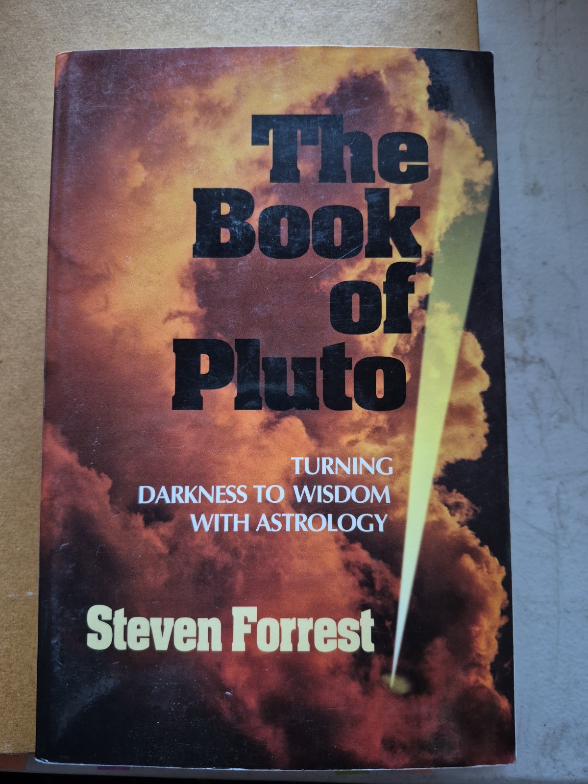 Book of Pluto by Steven Forrest (1995, Trade Paperback)