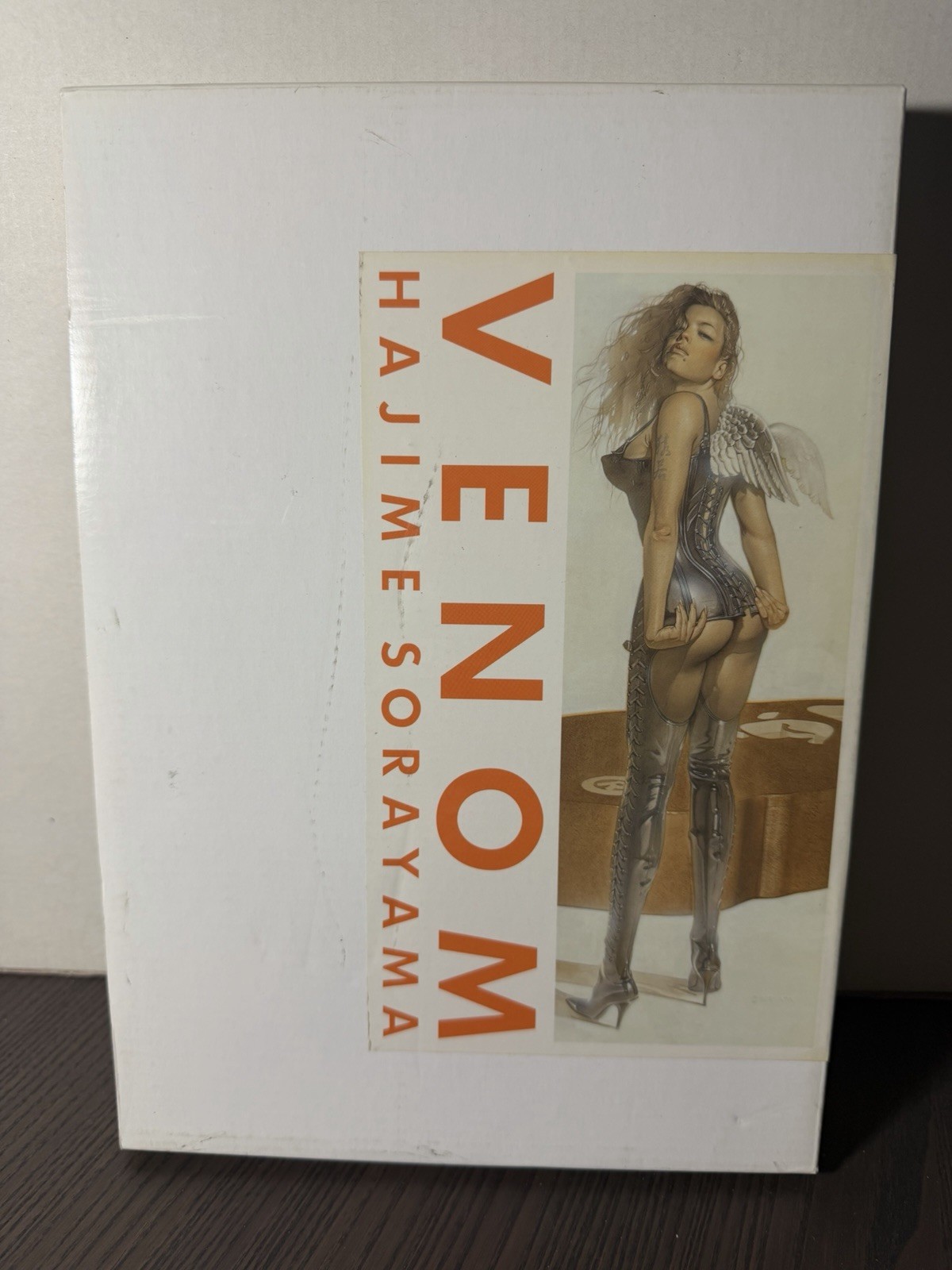 VENOM LUXURY EDITION HAJIME SORAYAMA 2004 VERY HARD TO FIND