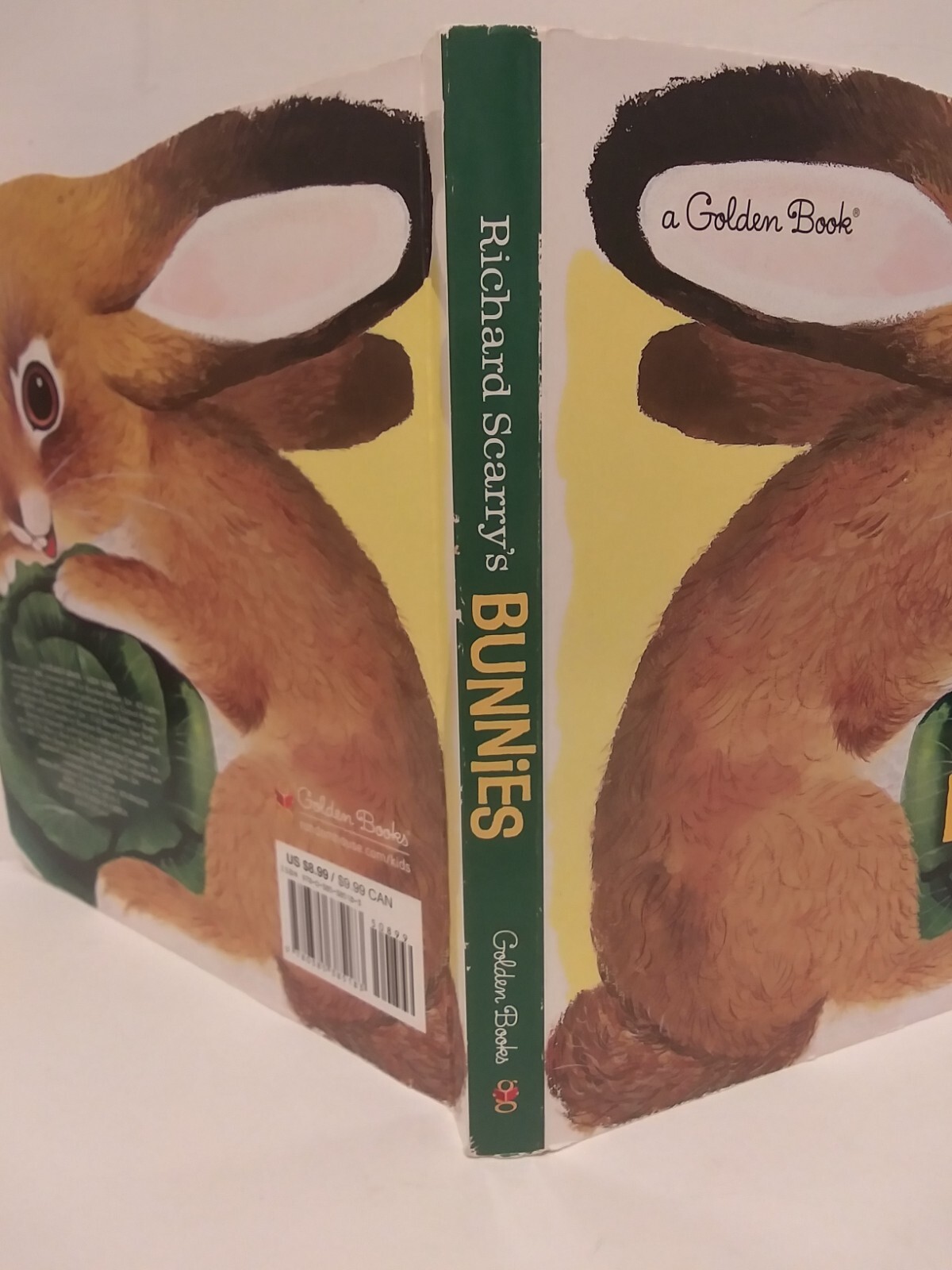 Richard Scarry’s Bunnies: A Board Book for Babies and Toddlers A Golden Book