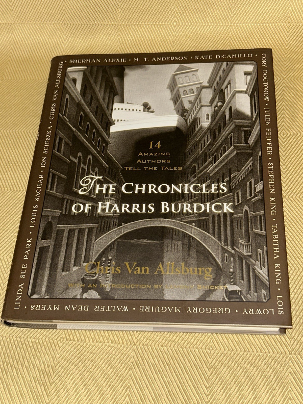 The Chronicles Of Harris Burdick Chris Van Allsburg Houghton 2011 HC Book EX++