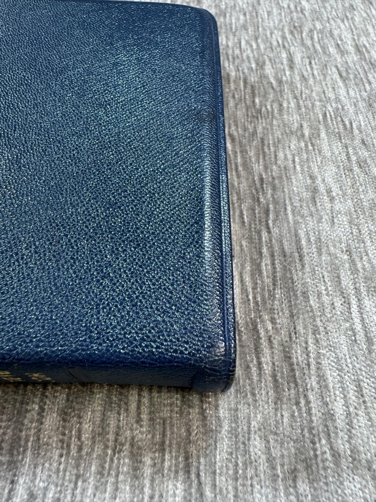 Vintage Holy Bible KJV Oxford Blue Morocco Leather Concordance Pocket Size Silk