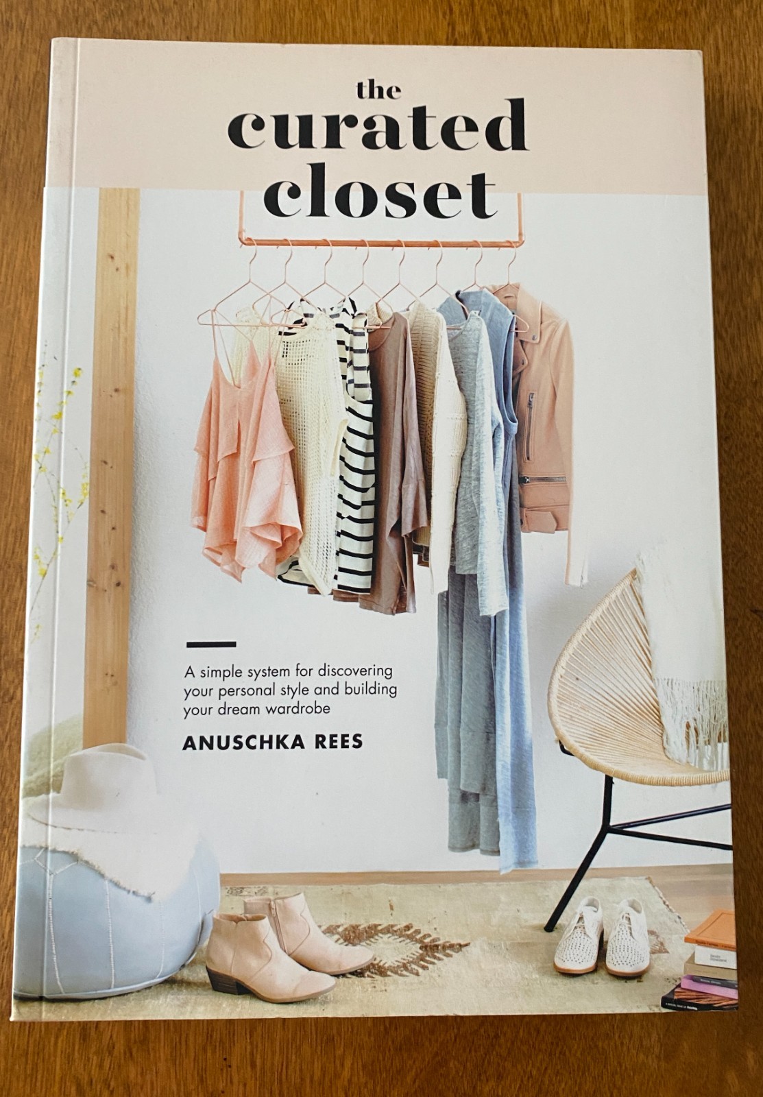 The Curated Closet by Anuschka Rees