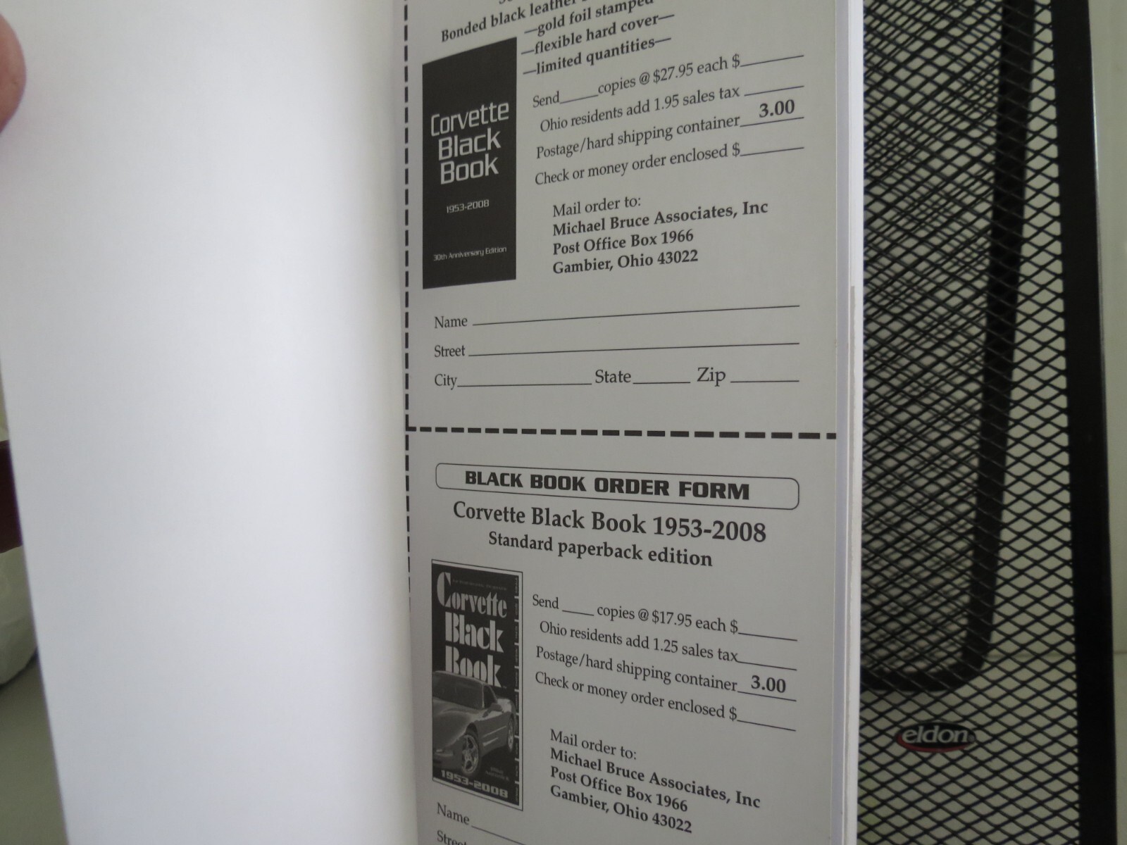 The Genuine Corvette Black Book – 1953-2008 By Michael Antonick – Excellent Cond