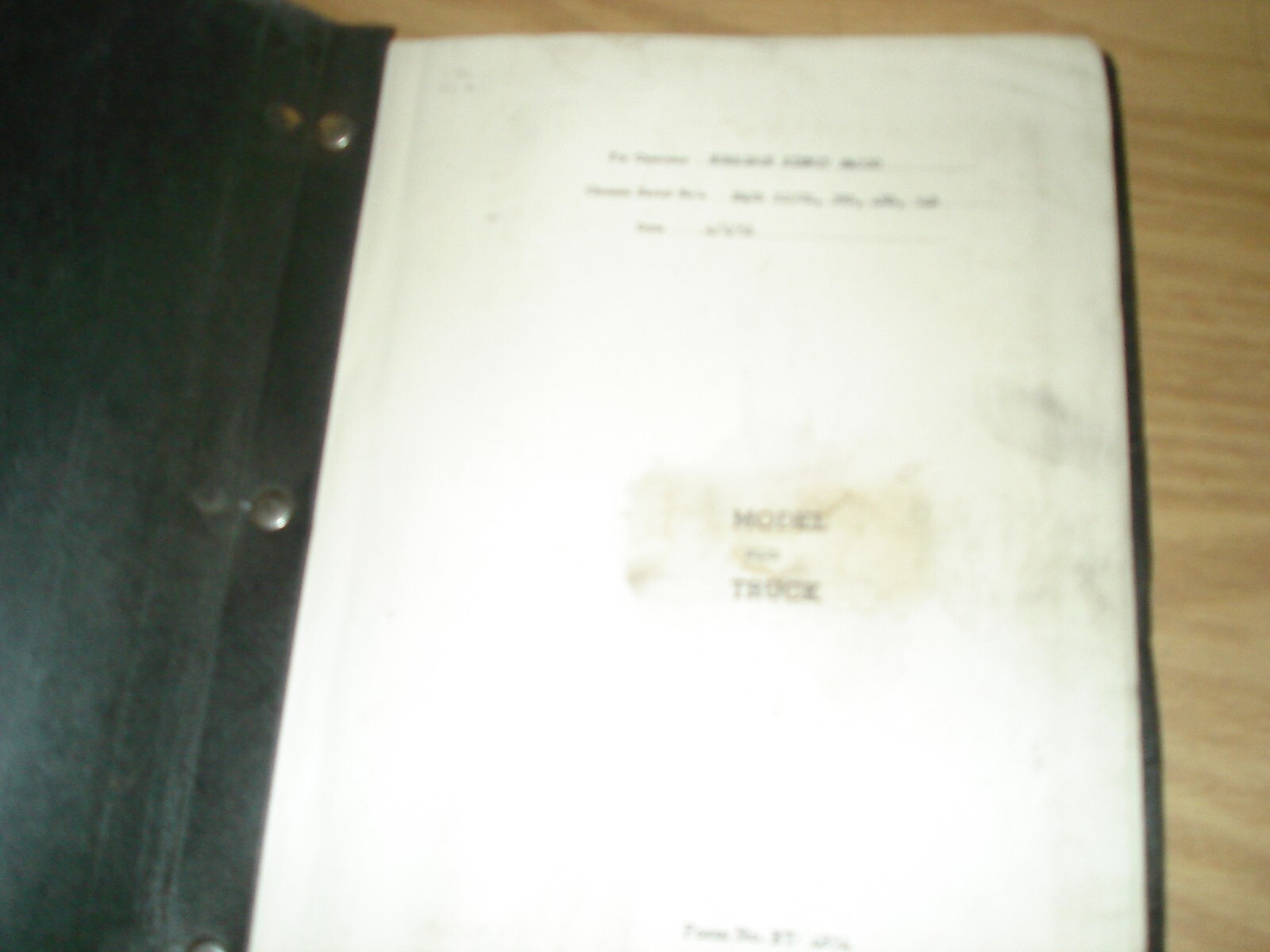 1951 Mack Trucks lot 2 books Parts List 2006/Model A50X/Maintenance Manual EQ2D