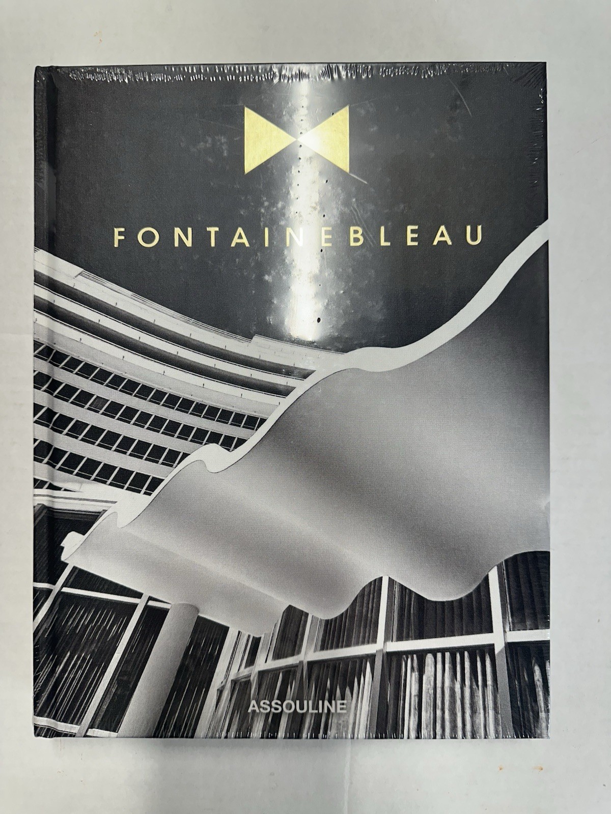 SEALED – Assouline Fontainebleau: Guest Hardcover Book, English,
