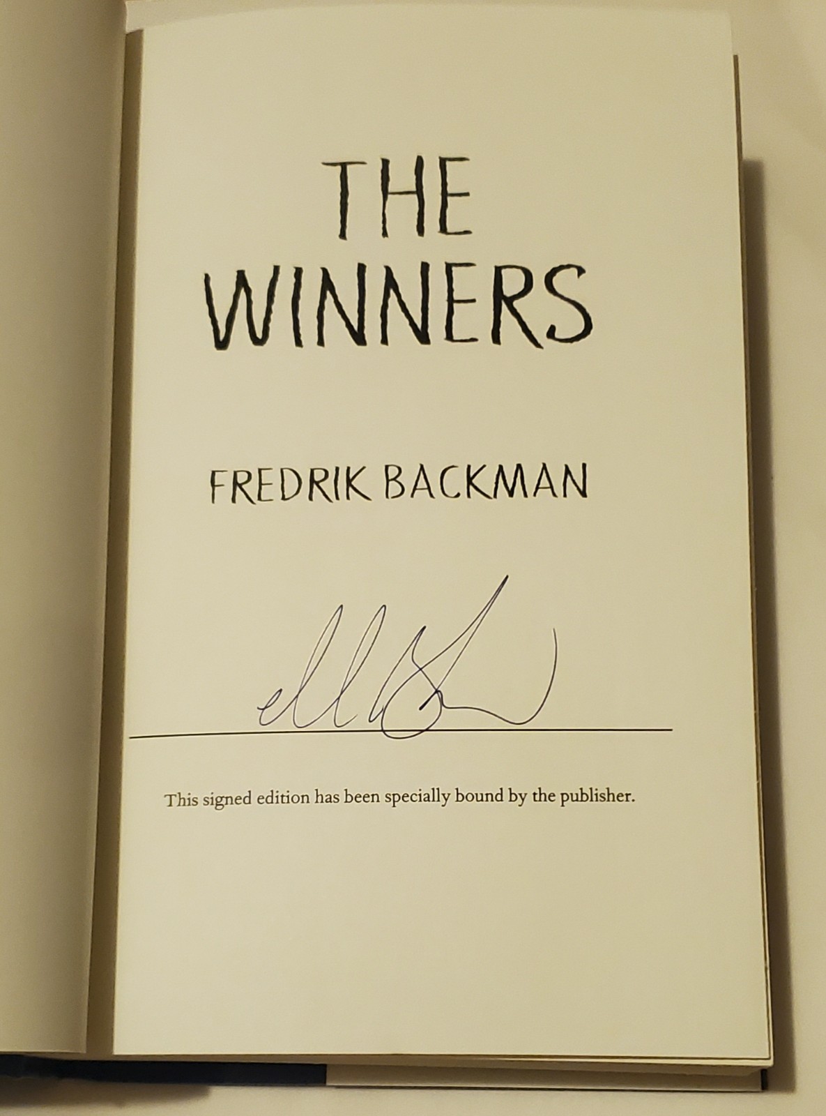 The Winners SIGNED by Fredrik Backman – 2022 U.S. 1st/1st hc with dj – vg