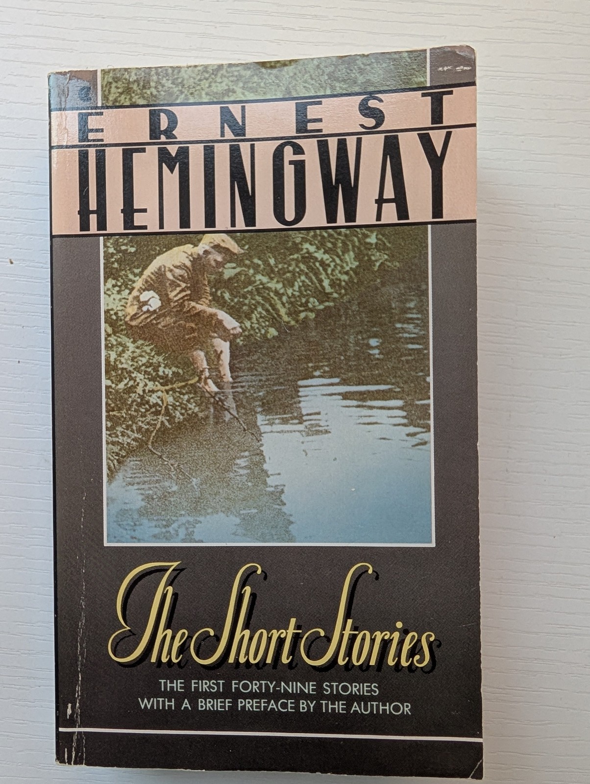 The Short Stories of Ernest Hemingway (1987) Collier Paperback Scribner Classic