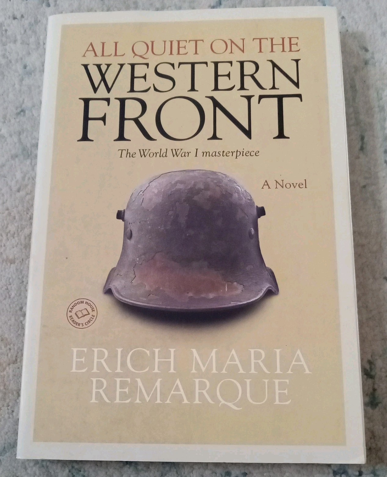 All Quiet on the Western Front : A Novel by Erich Maria Remarque (1996, Trade…