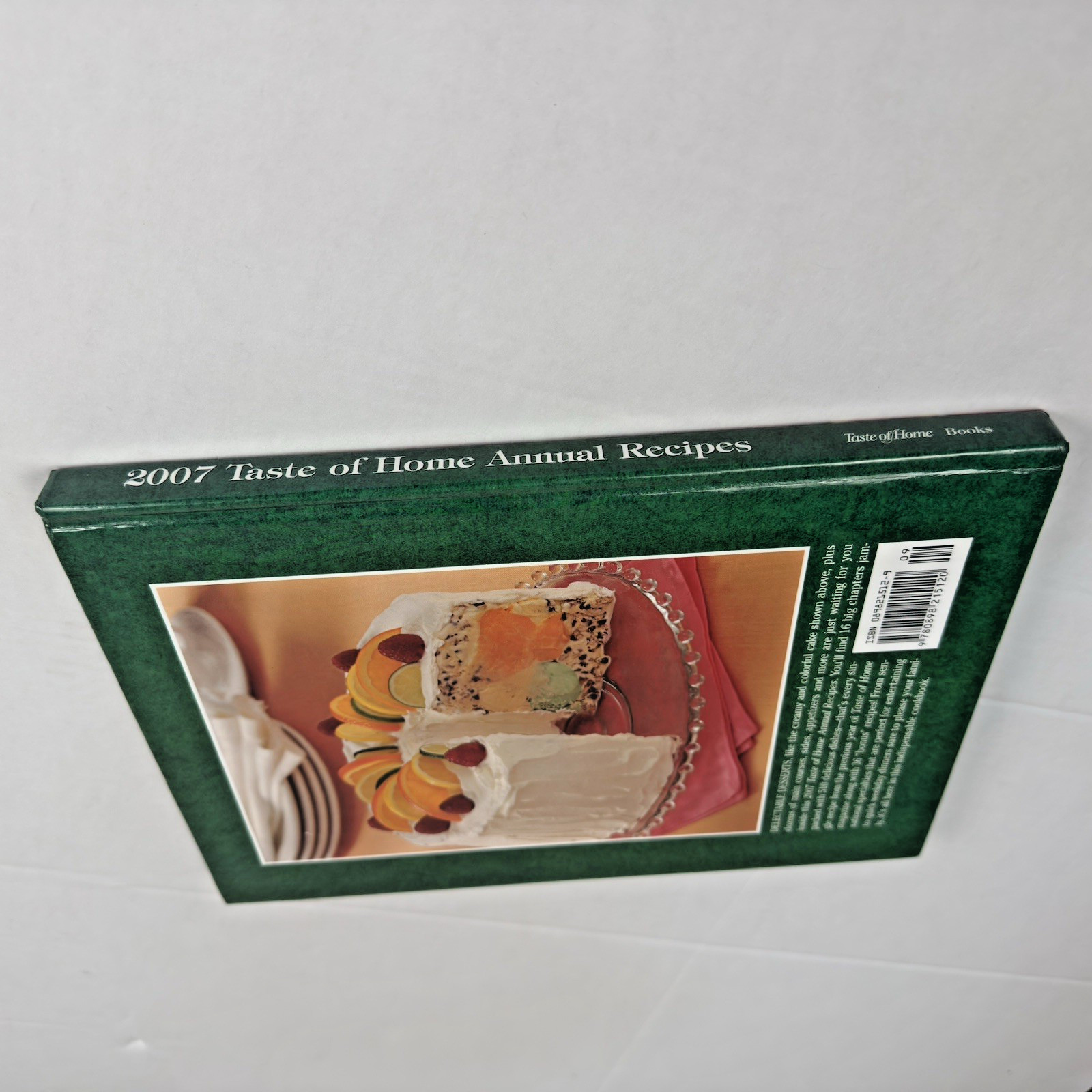 Taste of Home 2007 Annual Recipes Hardcover Cookbook – 510 Recipes – Excellent
