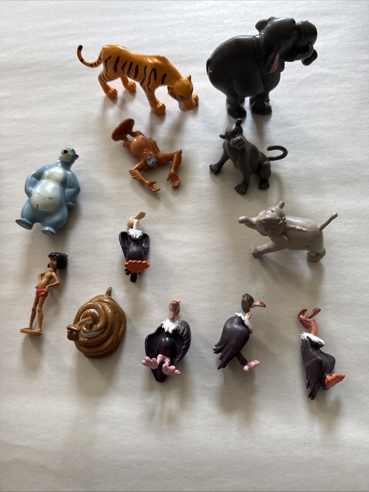 Disney The Jungle Book My Busy Book – book With 12 Mini Figures, and a Playmat