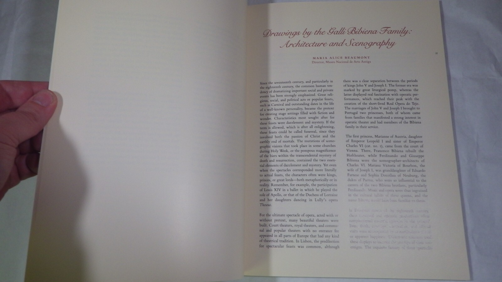 EIGHTEENTH-CENTURY SCENIC AND ARCHITECTURAL DESIGN: By Maria Alice Beaumont