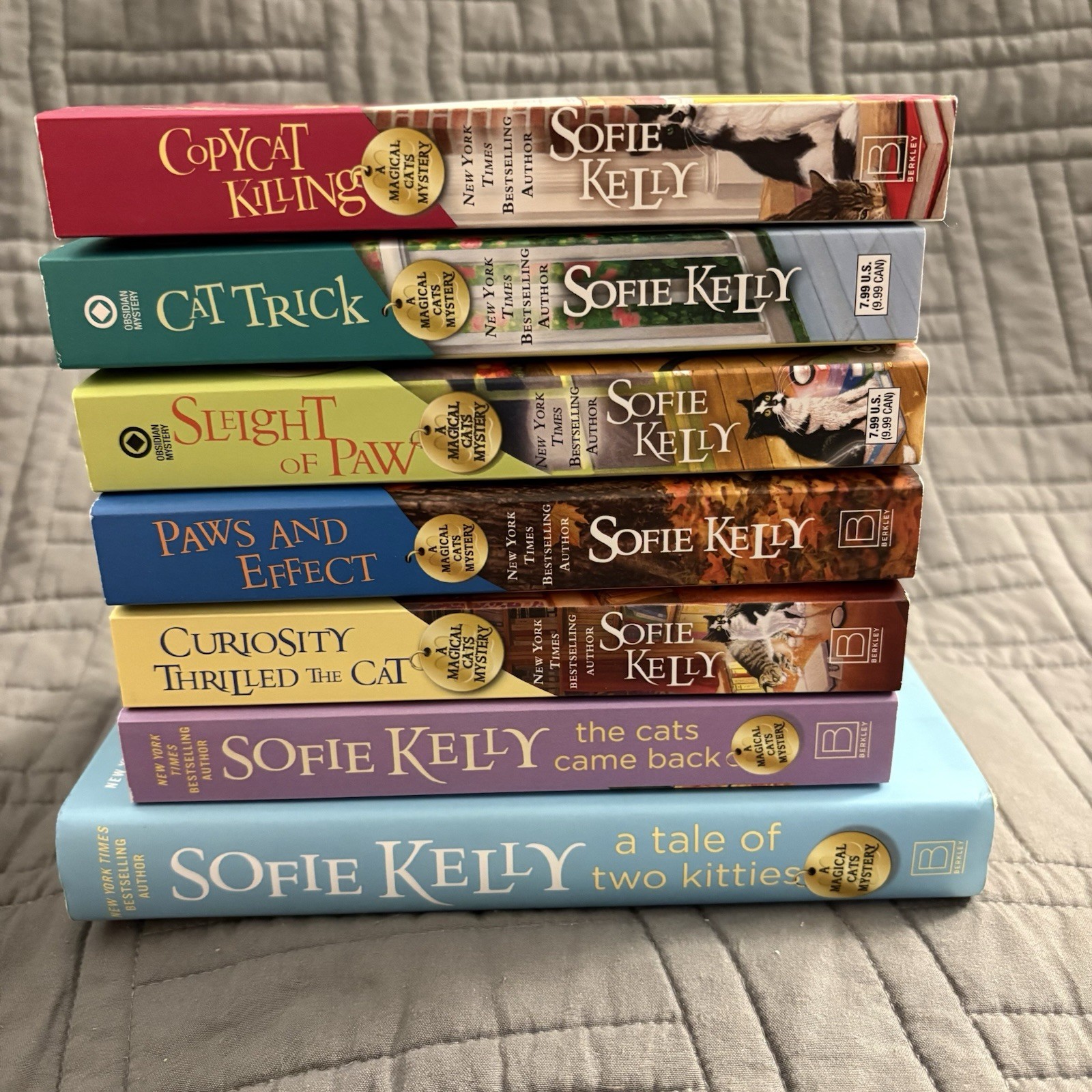 Lot of 7 Sofie Kelly Mystery Novels Magical Cats Series PB & HC