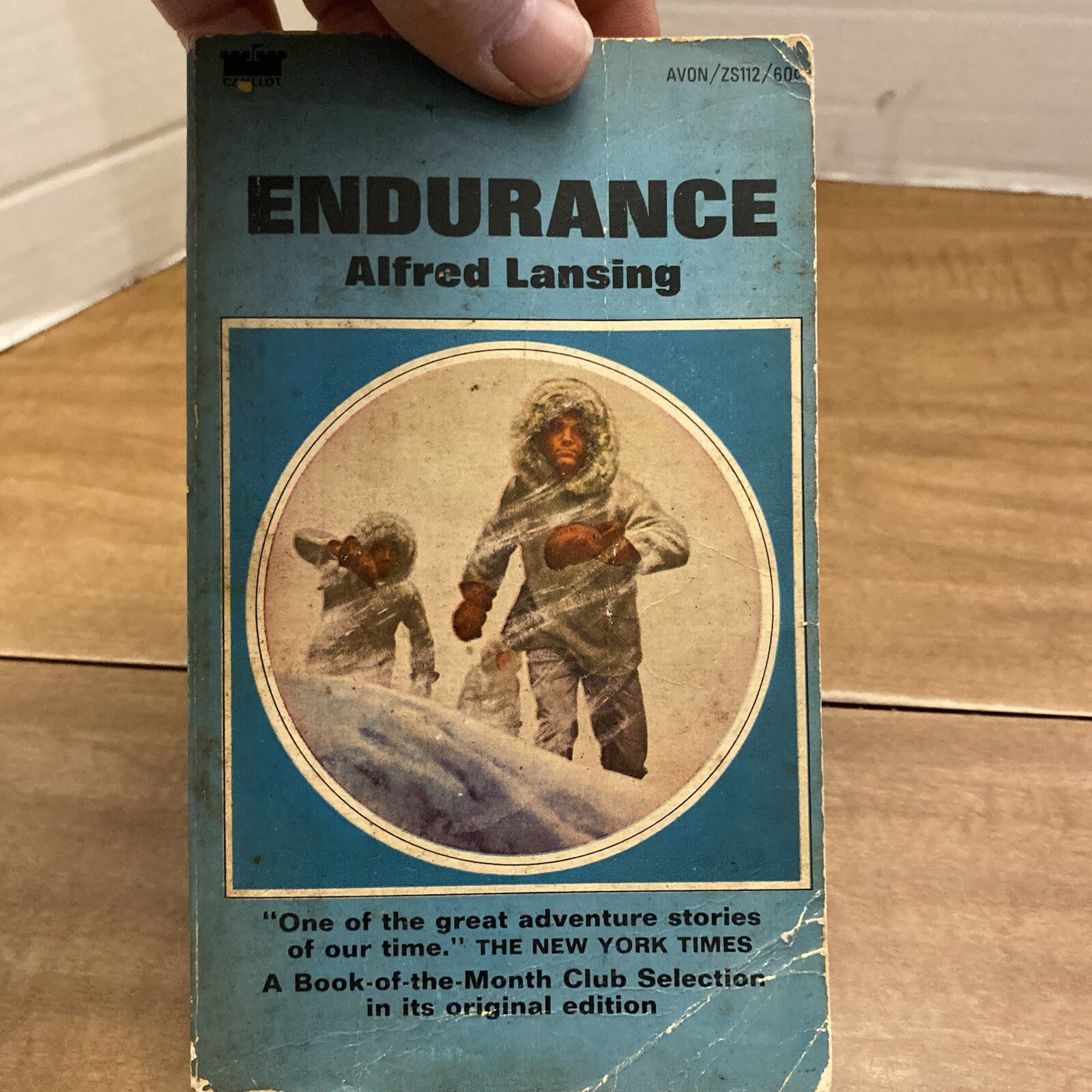 Endurance By Alfred Lansing PB 1967 Avon Camelot