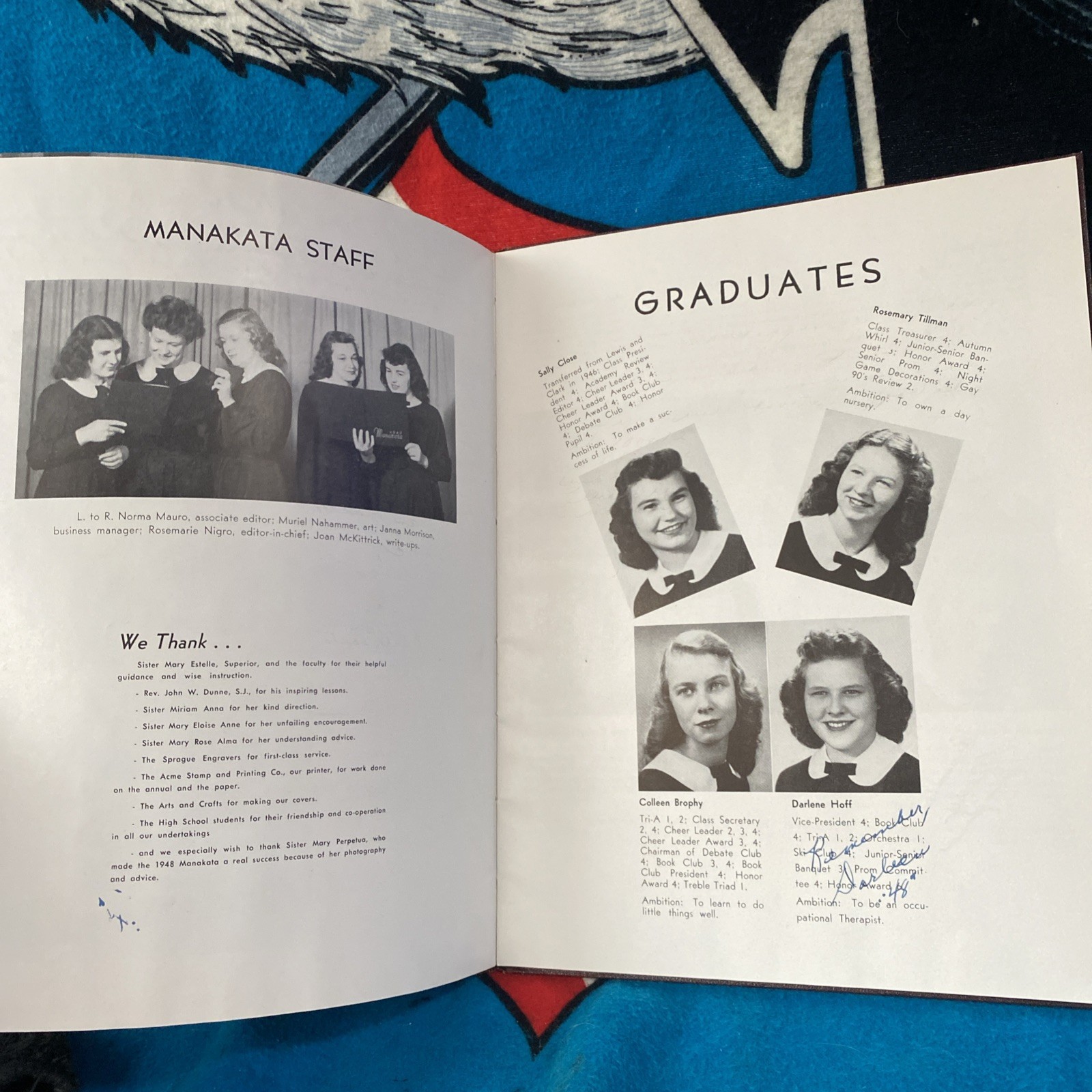 1948 HOLY NAMES ACADEMY YEARBOOK SPOKANE, WASHINGTON MANAKATA
