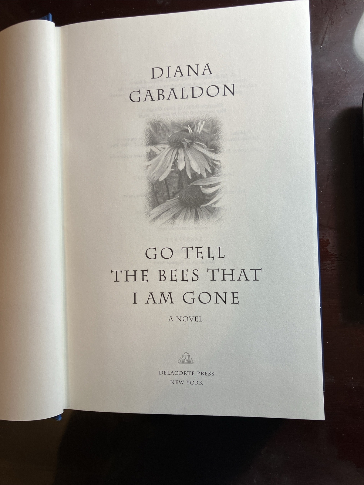 Go Tell the Bees That I Am Gone by Diana Gabaldon, NEW 1st. Edition, FREE SHIP
