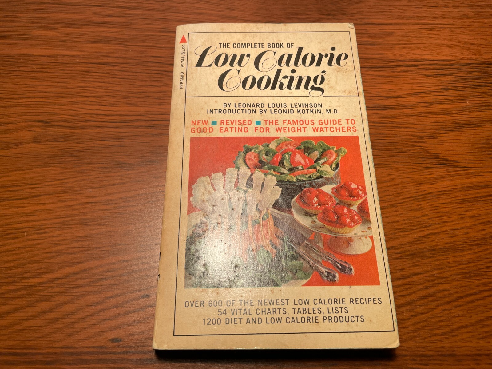 Vintage 1973 COMPLETE BOOK OF LOW CALORIE COOKING 70s rare HTF 320 pages! Cook