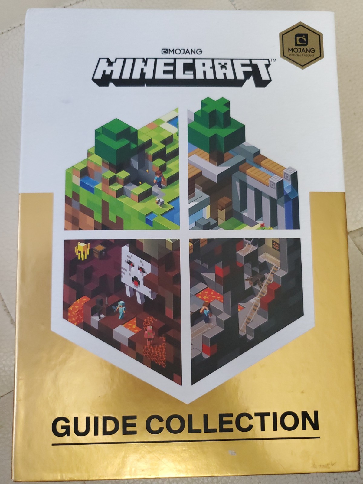 Minecraft: Guide Collection 4-Book Boxed Set (2018 Edition) : Exploration;…