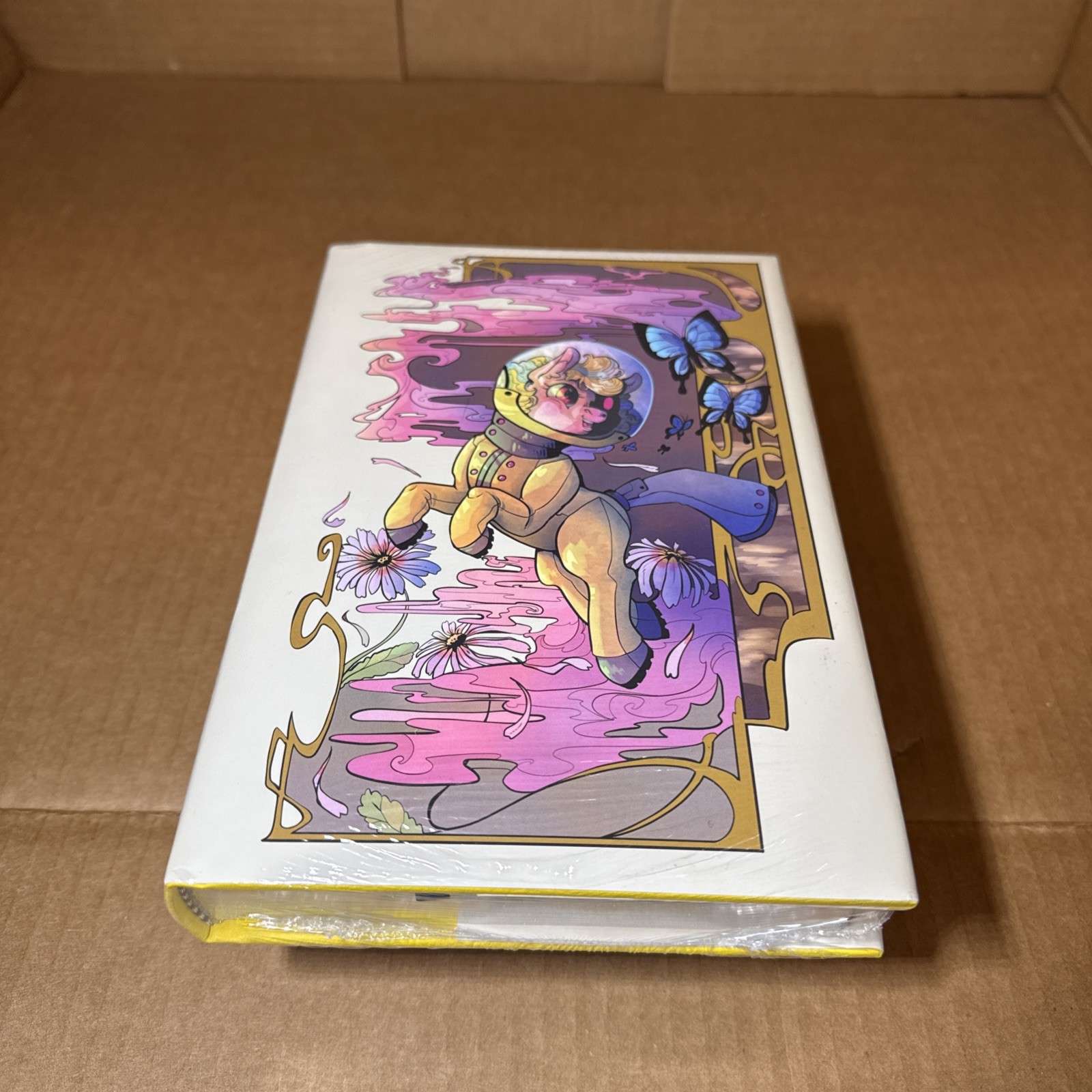 Fallout Equestria: Pink Eyes by Mimezinga Second Edition hardcover (Sealed)