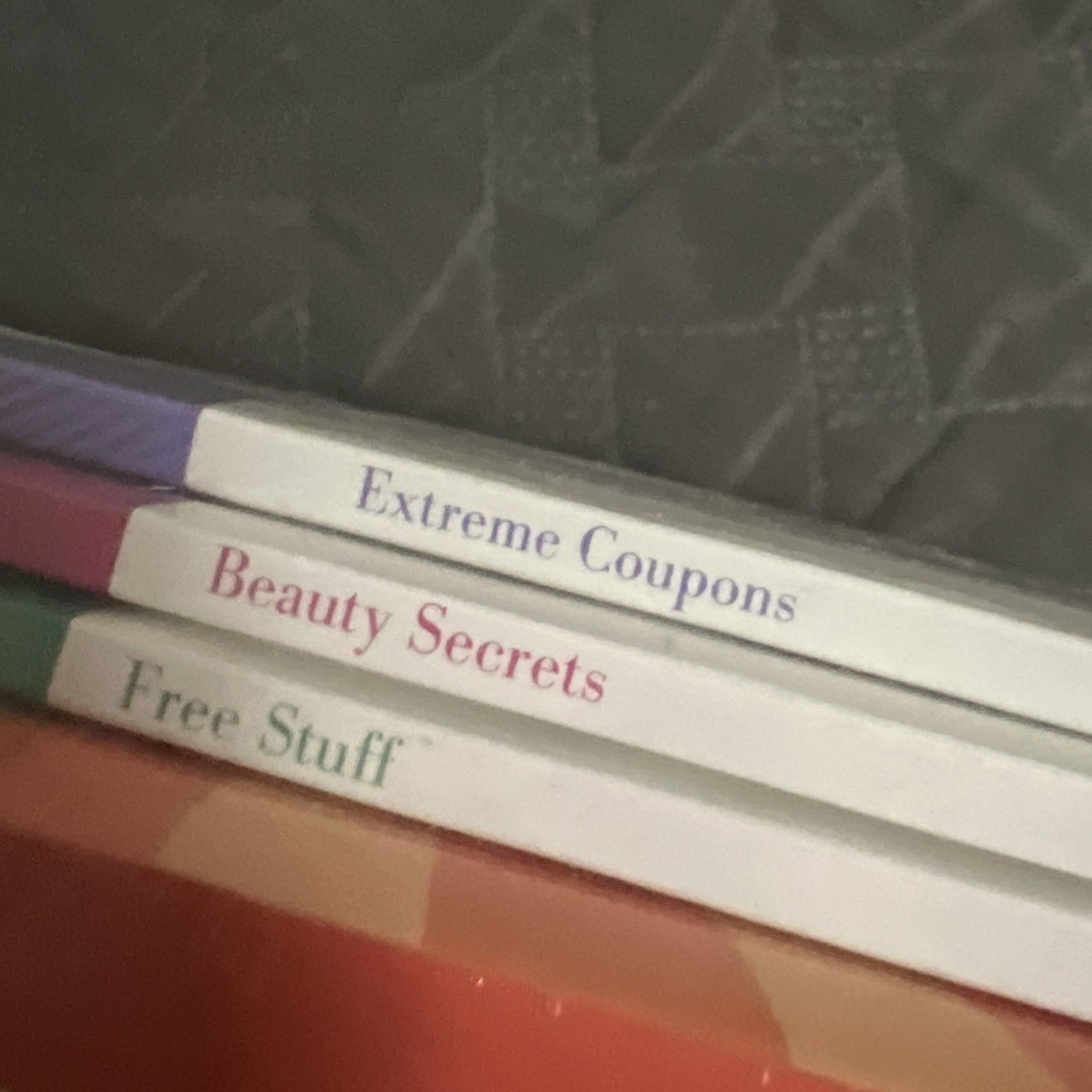 Extreme Coupons 5 book Set FACTORY SEALED WHO KNEW? Beauty Secret Free Stuff