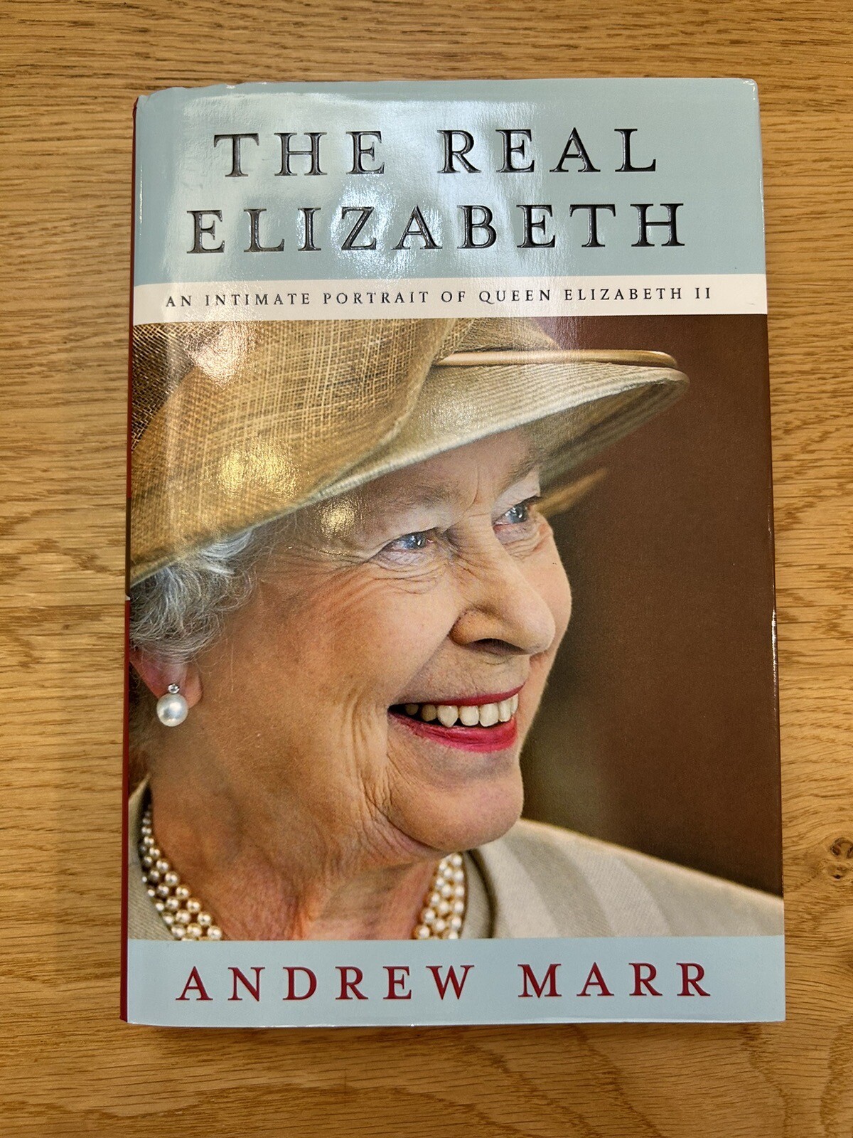 The Real Elizabeth : An Intimate Portrait of Queen Elizabeth II *1261*