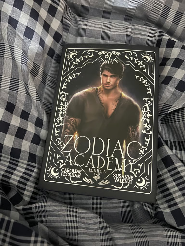 Zodiac Academy Luxe Edition: Ruthless Fae