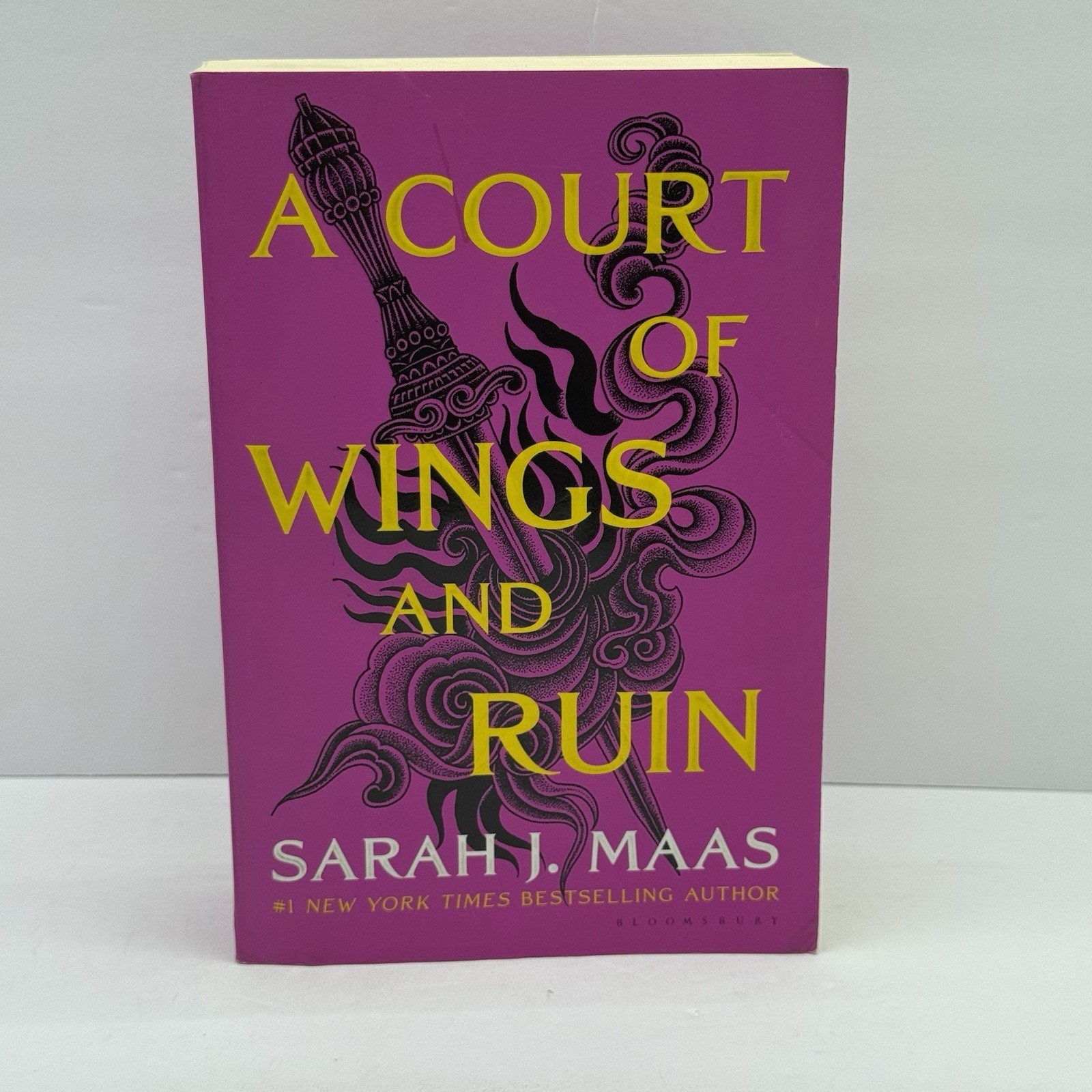 A Court of Wings and Ruin (A Court of Thorns and Roses, 3) Sarah J. Maas TPB