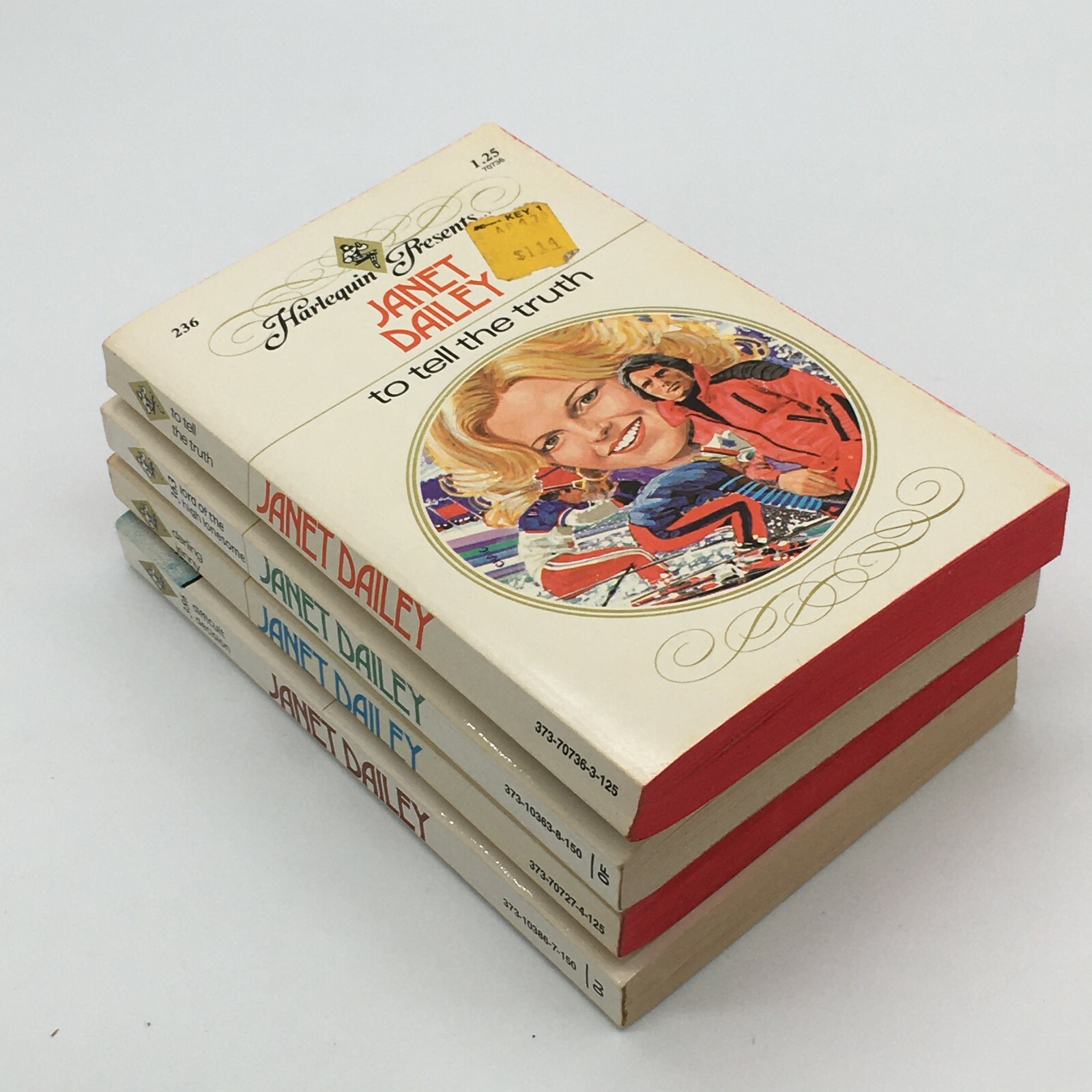4 Book Lot Vintage Janet Dailey Harlequin Presents Romance 227-236-363-386✨EXC✨