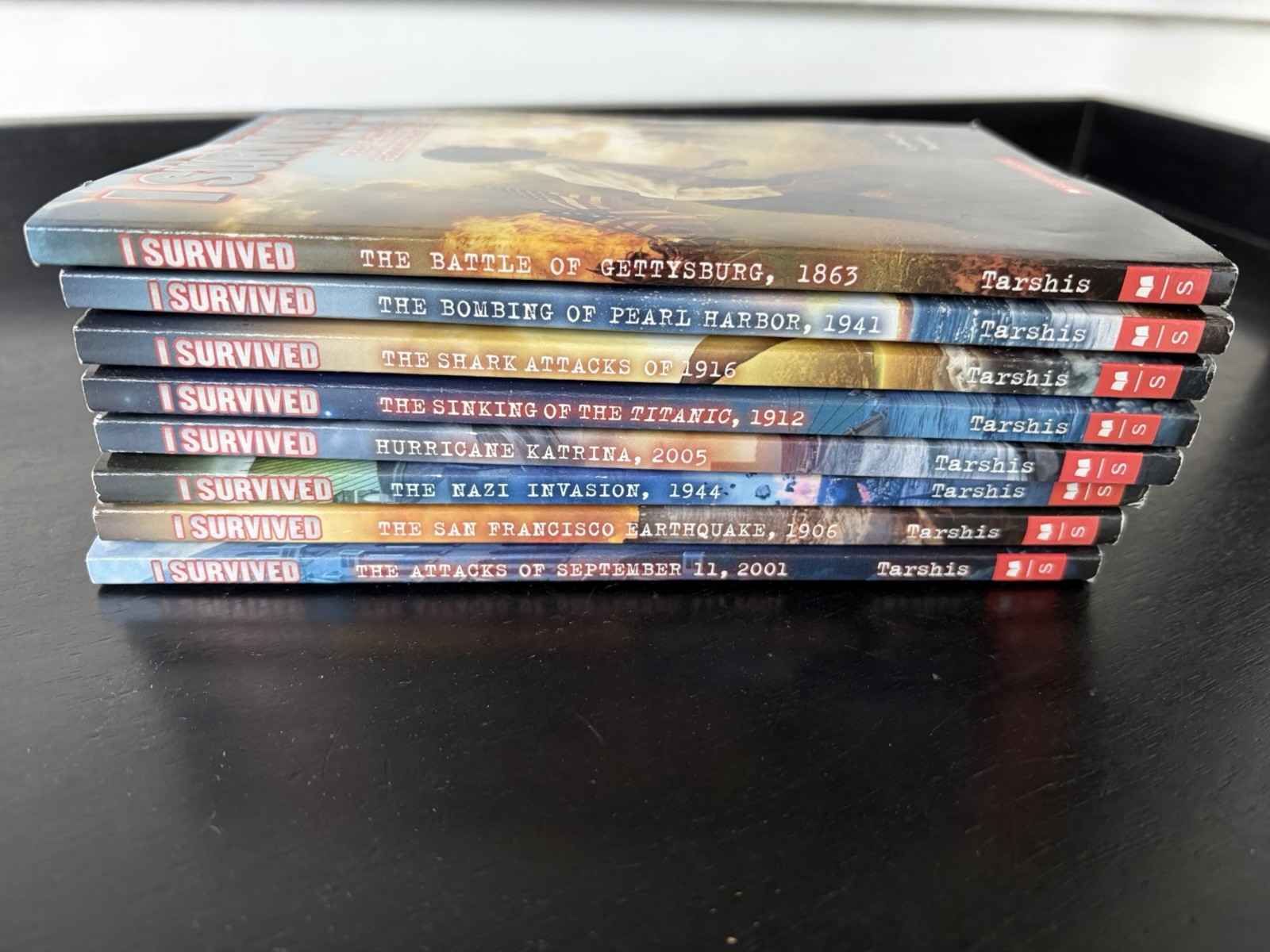 Lauren Tarshis ‘I Survived’ Set of 8 Kids Paperback Books Really Nice Condition