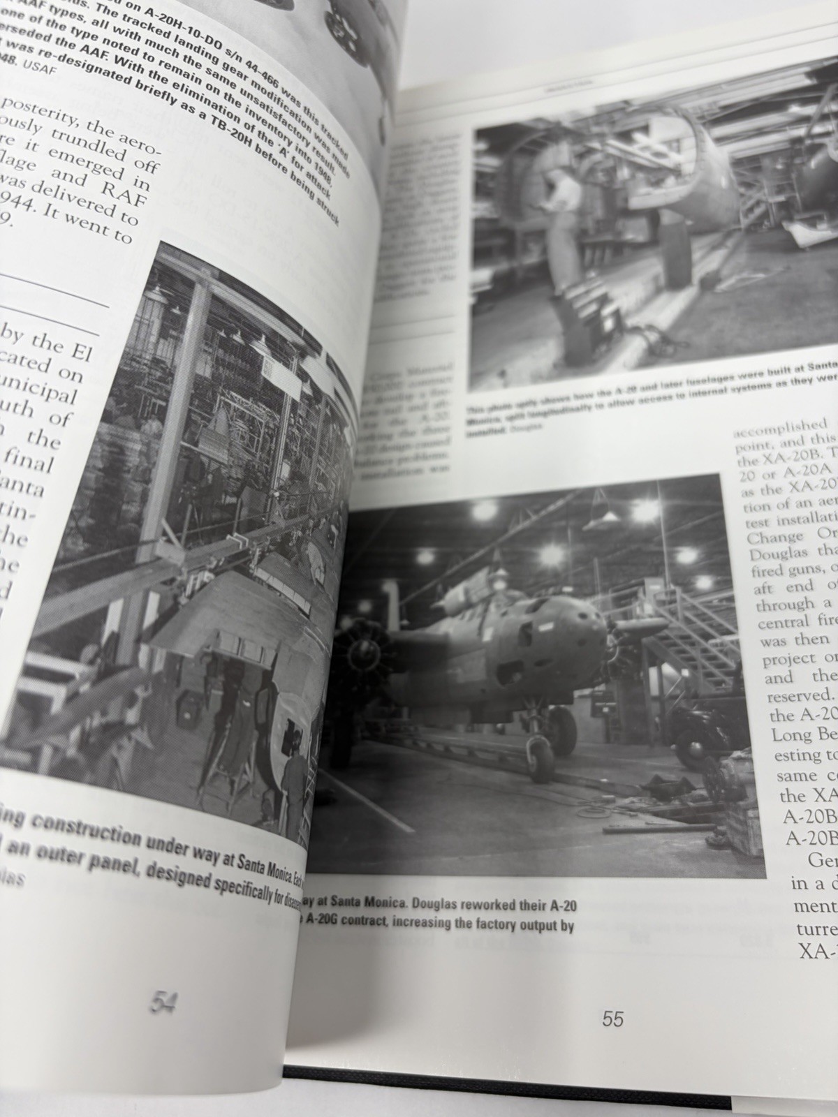 Douglas Havoc & Boston : DB-7 / A-20 Series by Thompson Crowood Aviation Book