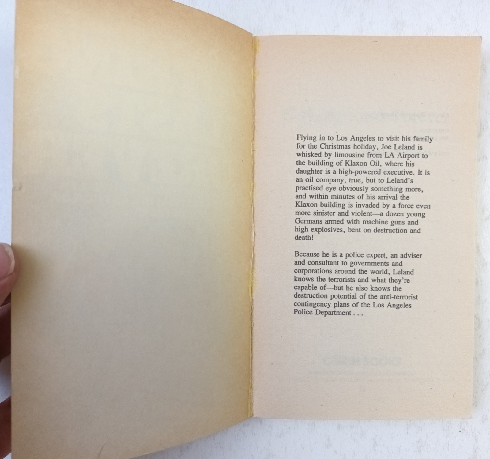 NOTHING LASTS FOREVER. RODERICK THORP. DIE HARD. RARE CORGI PB 1981. GOOD