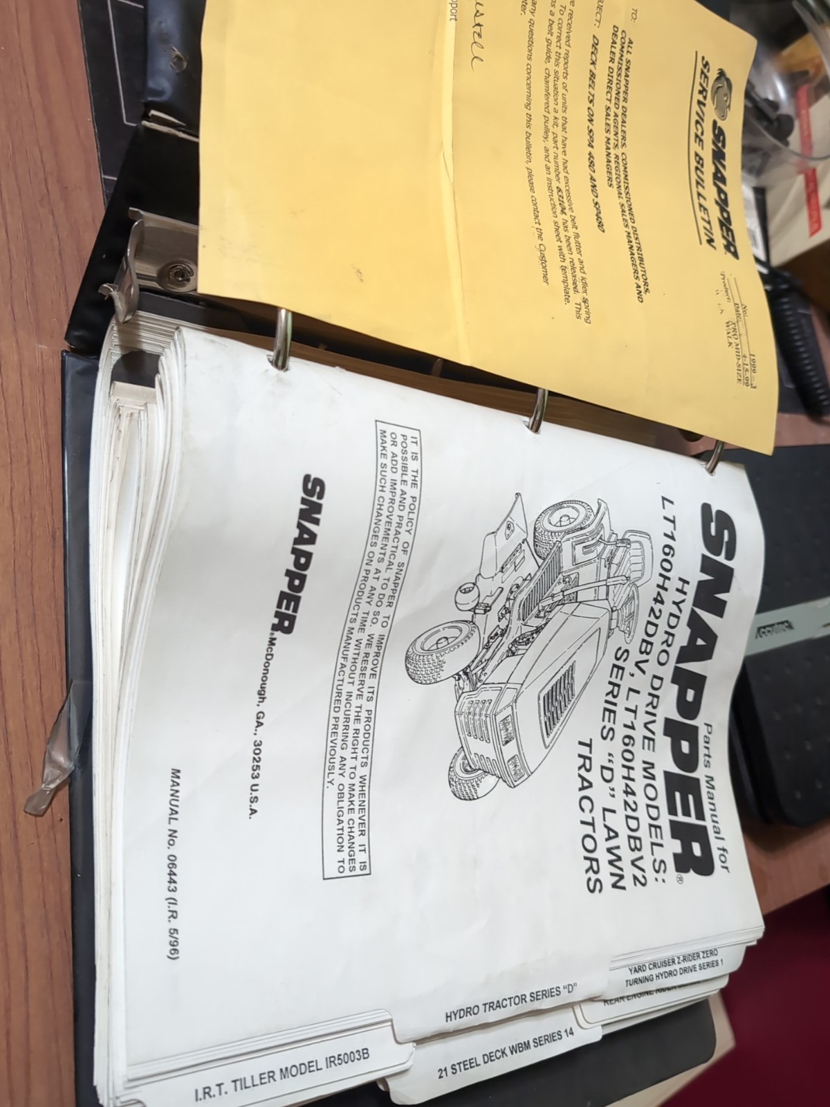 Snapper Lawnmower Parts List/Manual Binder: HC G ~1999