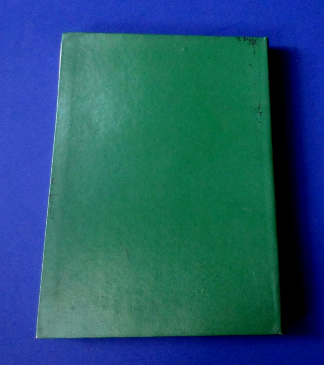 Vintage Stamp Book Album 16 Pages 7″ x 10″