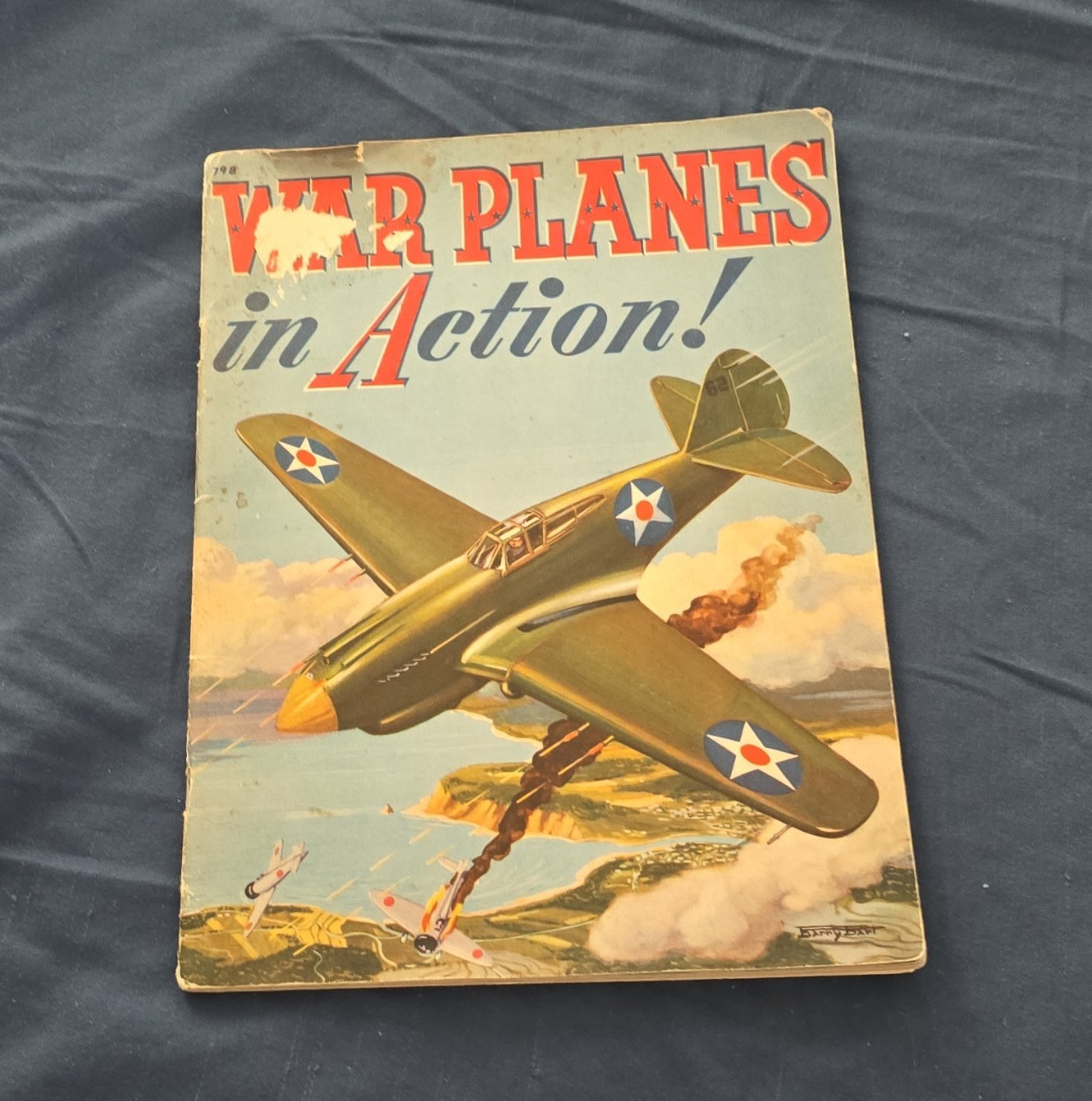 War Planes in Action! Illustrated Paperback, Military Aircraft, Good