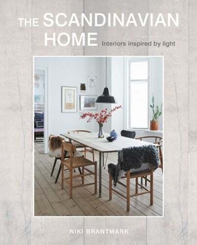 The Scandinavian Home: Interiors Inspired by Light by Niki Brantmark: New