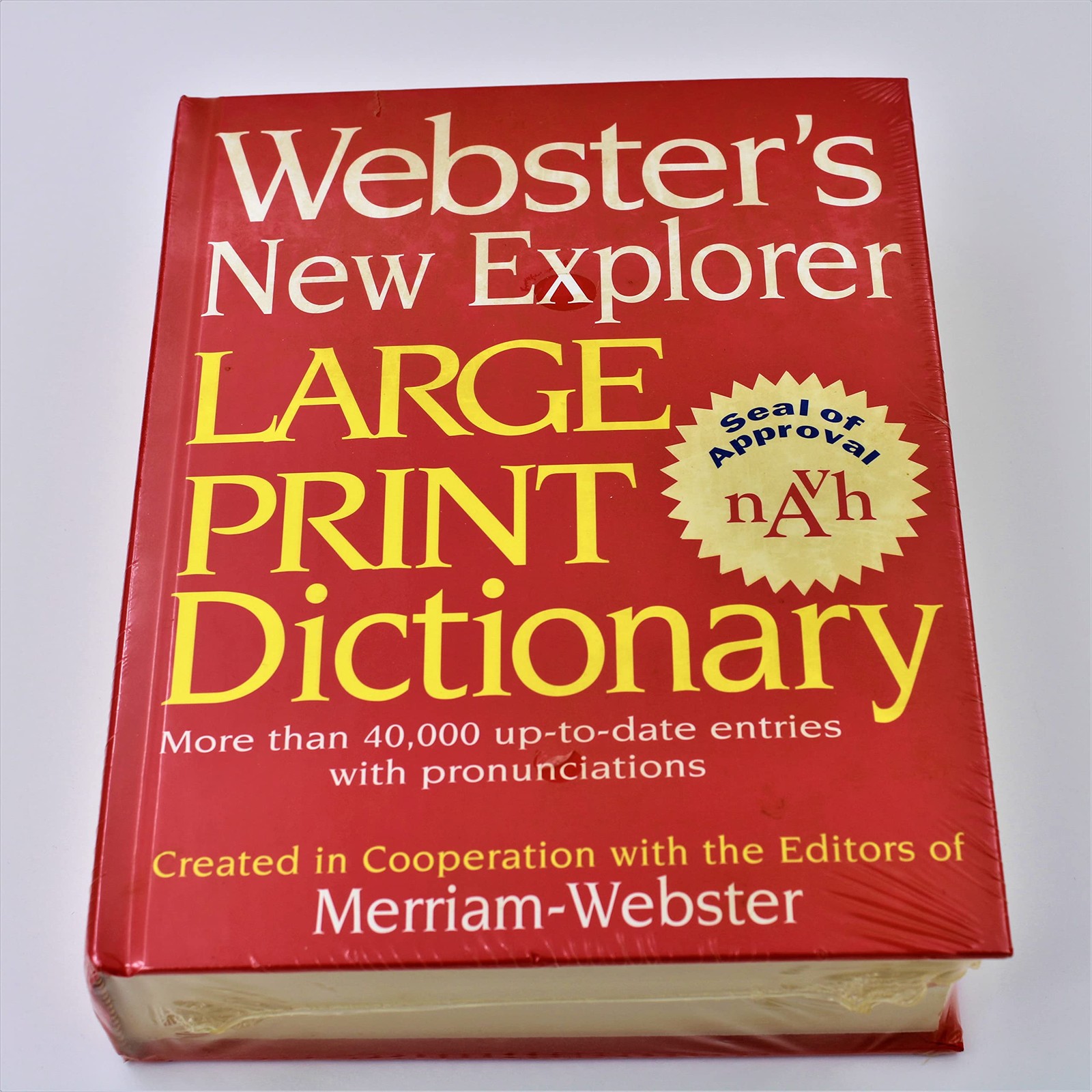 Webster’s New Explorer Large Print Dictionary