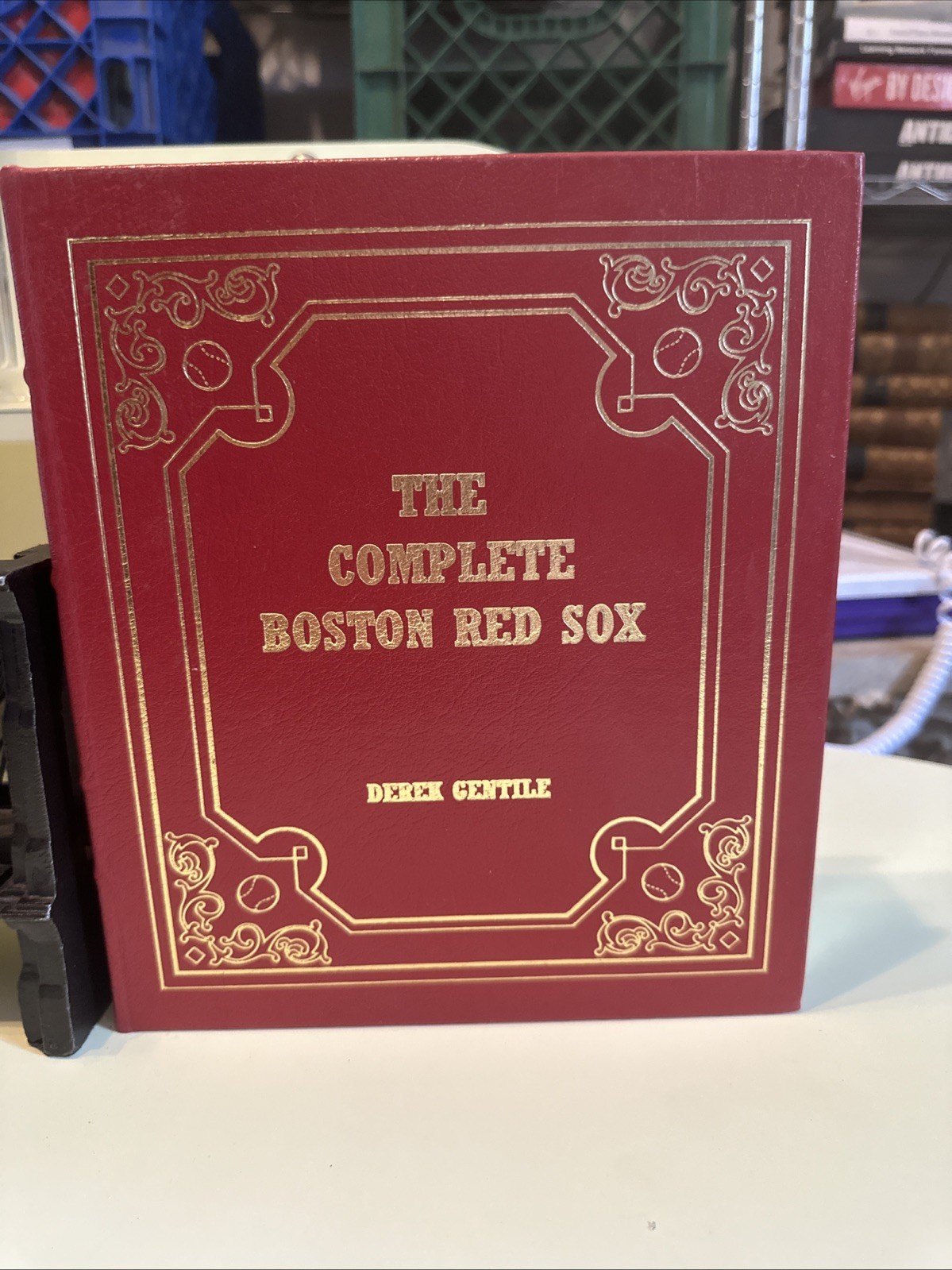 THE COMPLETE BOSTON RED SOX HC COLLECTIBLE BOOK DEREK GENTILE BASEBALL BOOK S5