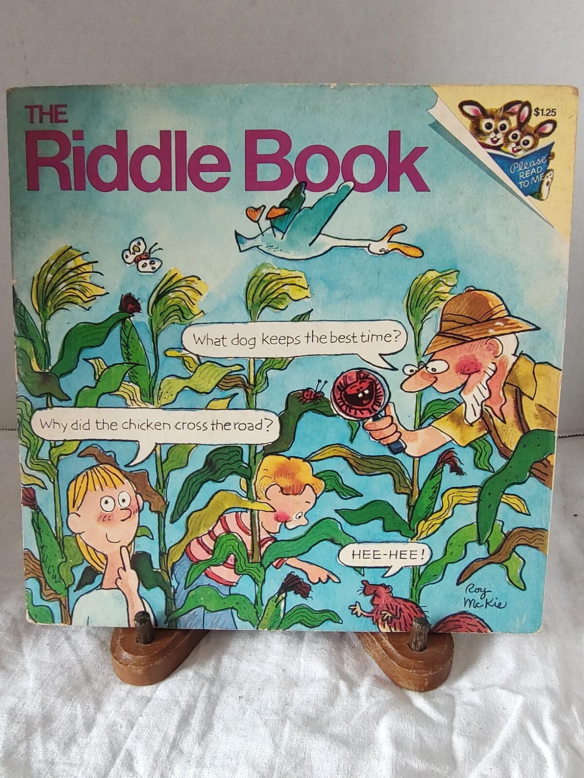 Pictureback Ser.: The Riddle Book by Roy McKie (1978, Trade Paperback)