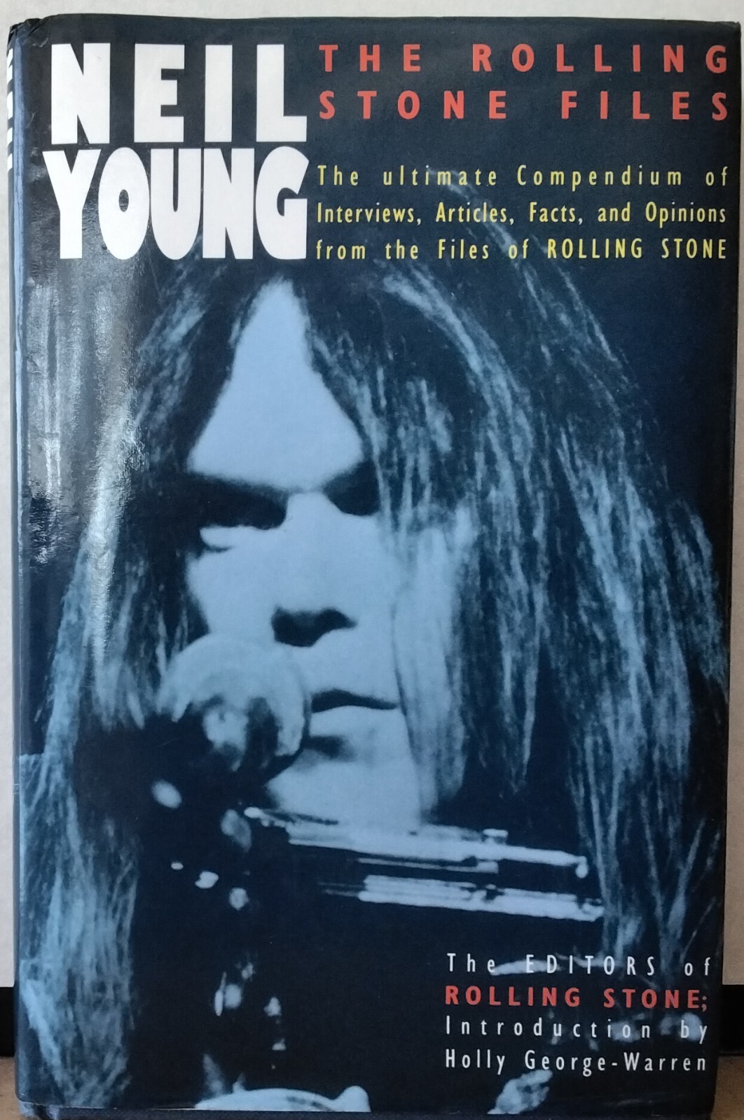 NEIL YOUNG THE ROLLING STONE FILES 1994 SIDGWICK & JACKSON 0283062401 UK book
