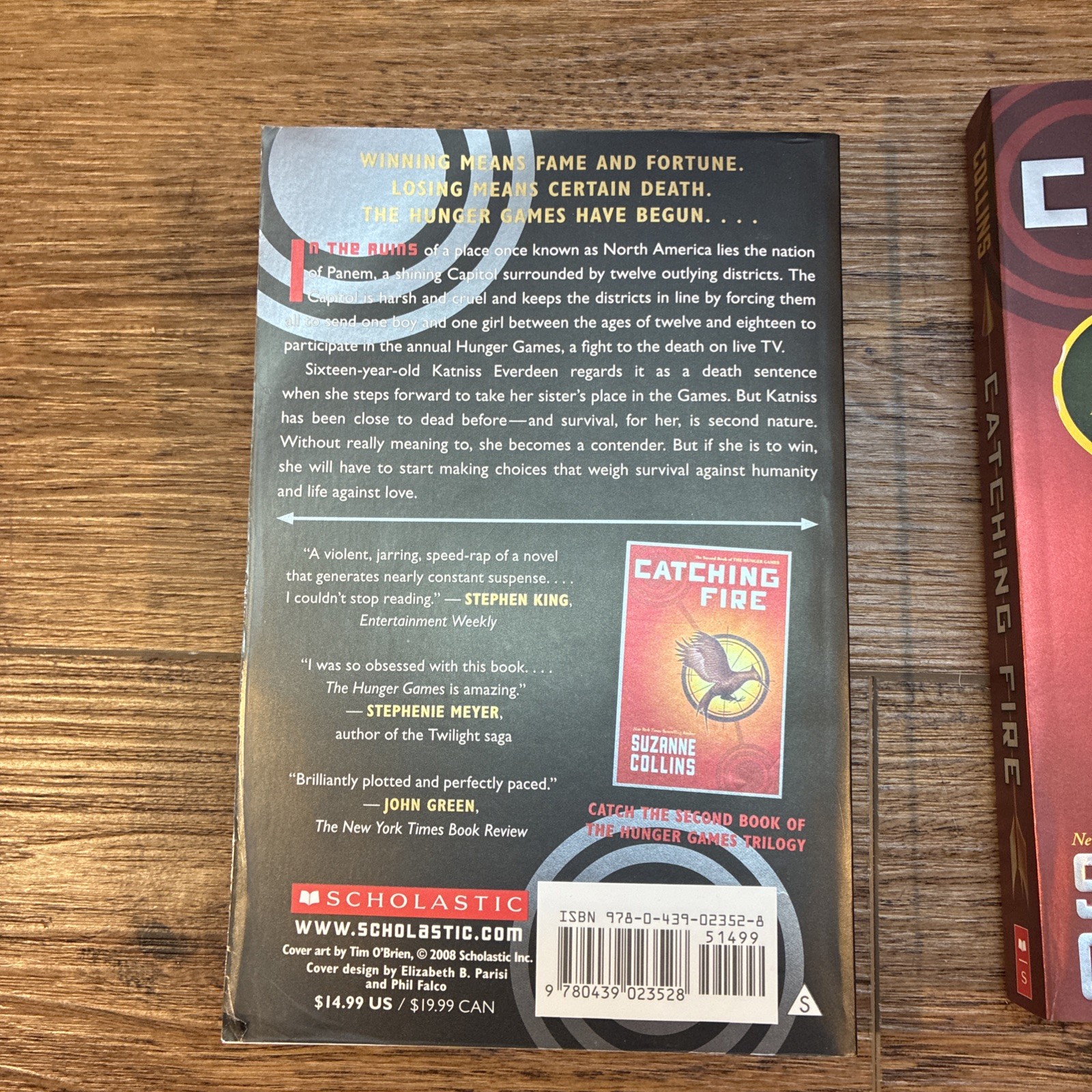 The Hunger Games Trilogy: The Hunger Games / Catching Fire / Mockingjay, Collins